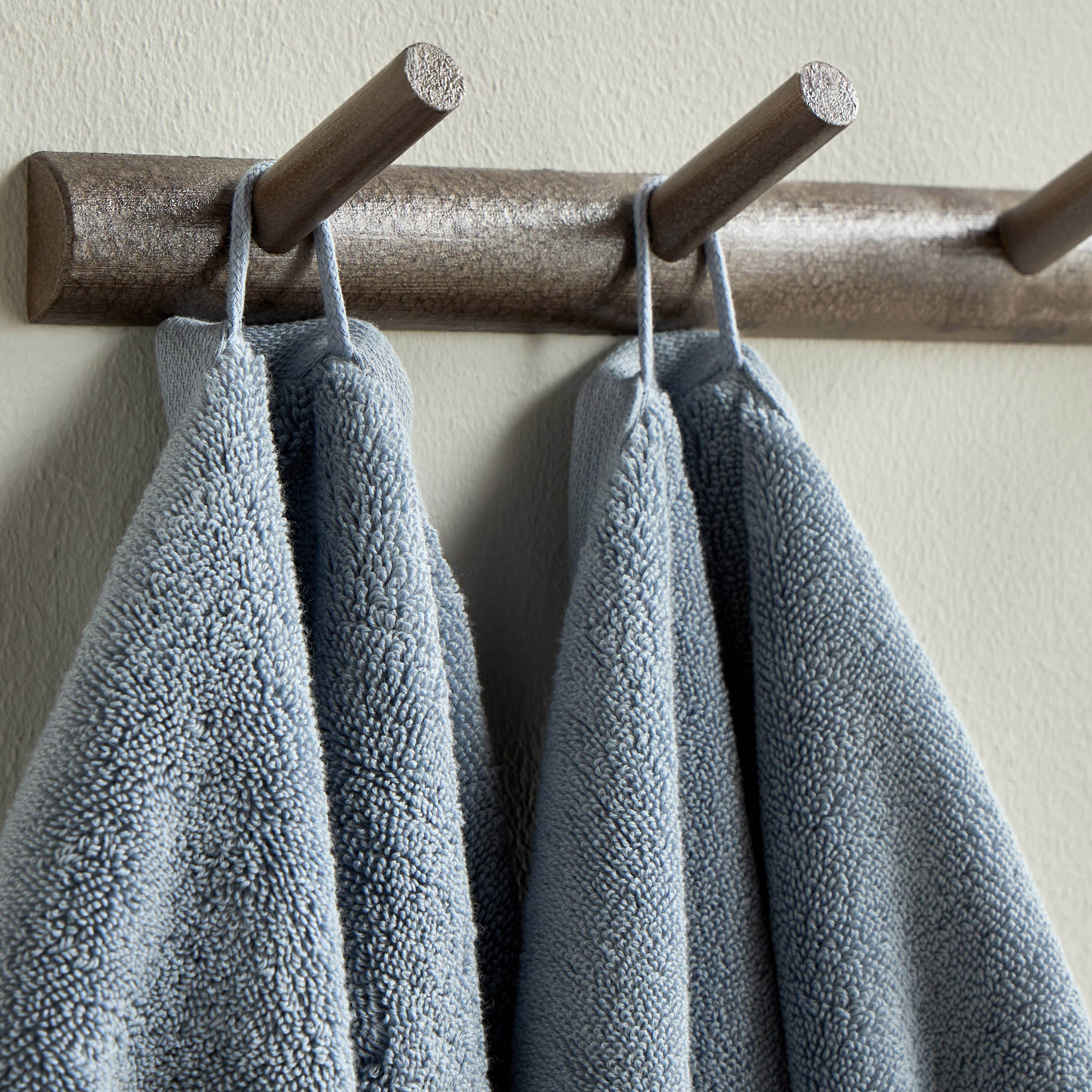 Infinity Luxe 750 GSM Turkish Cotton Bath Sheet - 90x150 cm-household-bathandlaundry-bathlinen-towels-image-3