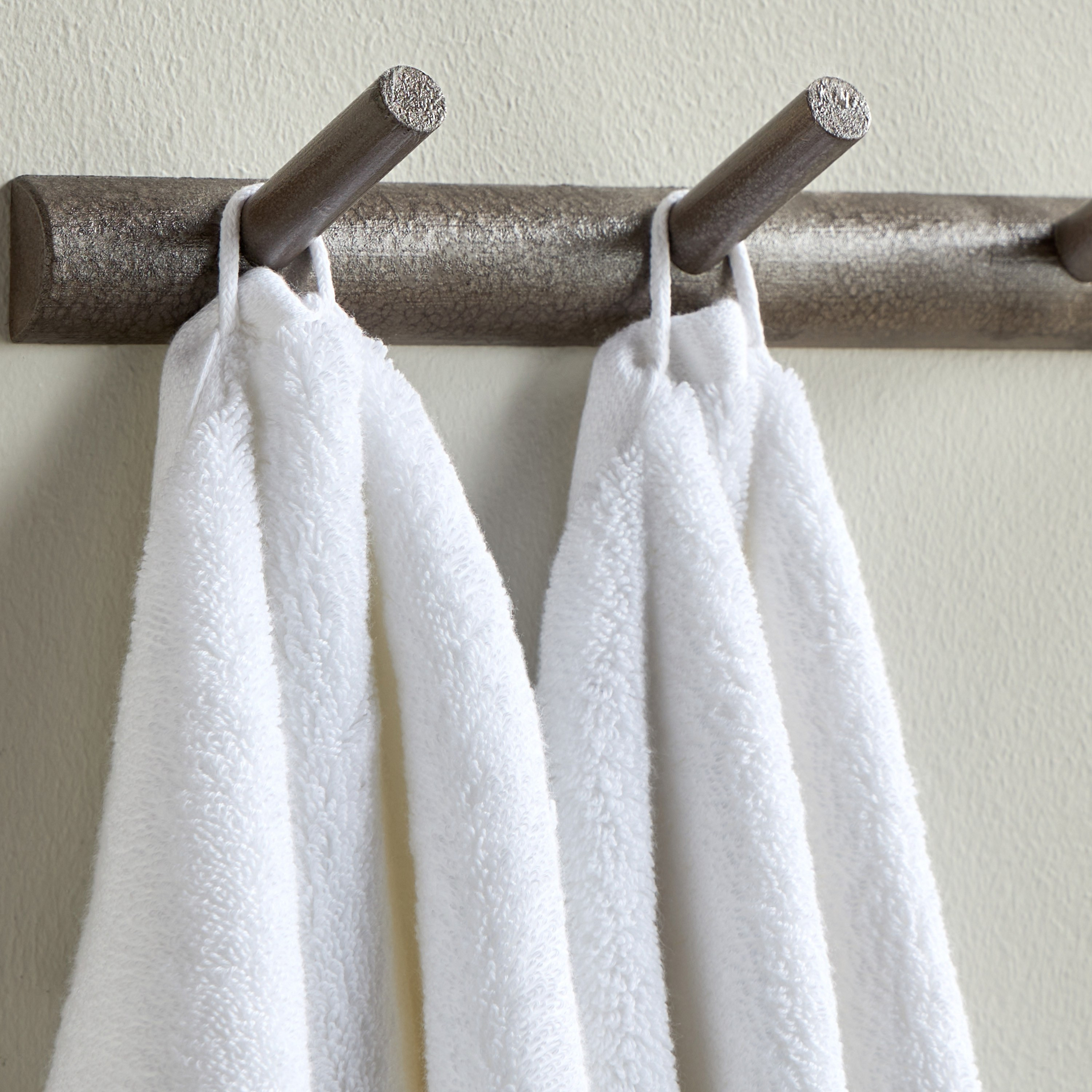 Infinity Luxe 750 GSM Turkish Cotton Bath Sheet - 90x150 cm-household-bathandlaundry-bathlinen-towels-image-5