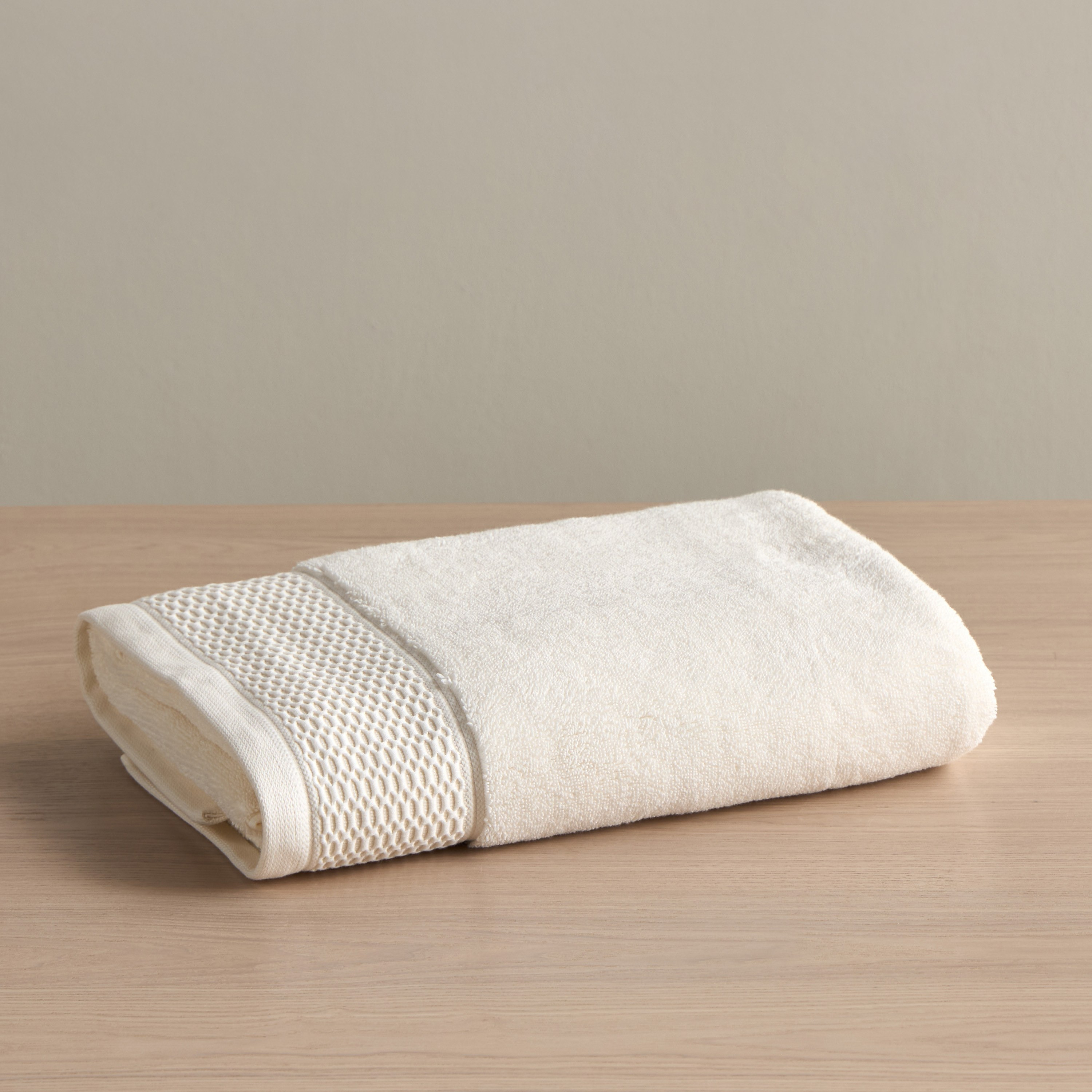 Infinity Luxe 750 GSM Turkish Cotton Bath Towel - 70x140 cm-household-bathandlaundry-bathlinen-towels-image-1