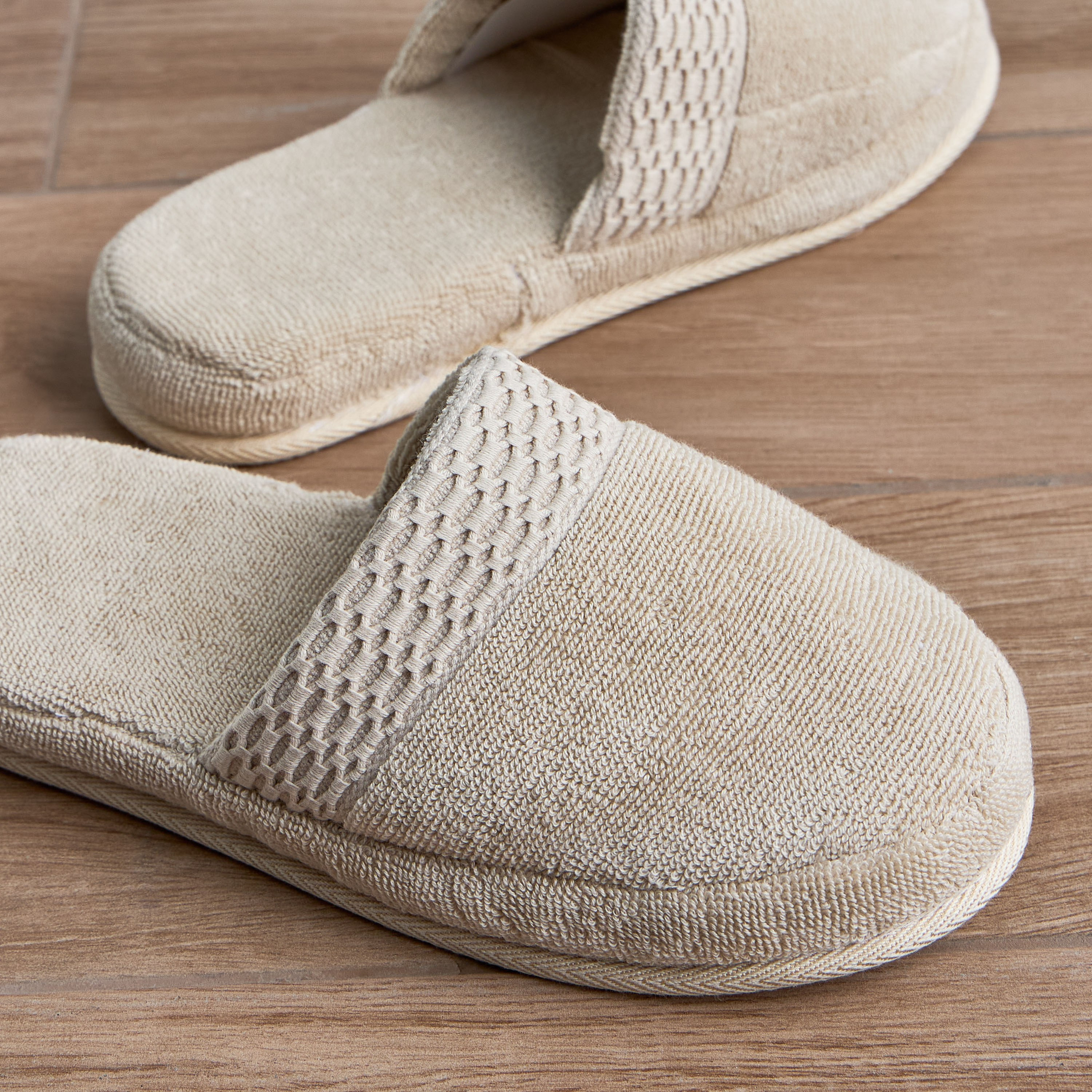 Infinity Luxe Indoor Slipper-household-bathandlaundry-bathlinen-bathrobesandslippers-slippers-image-2