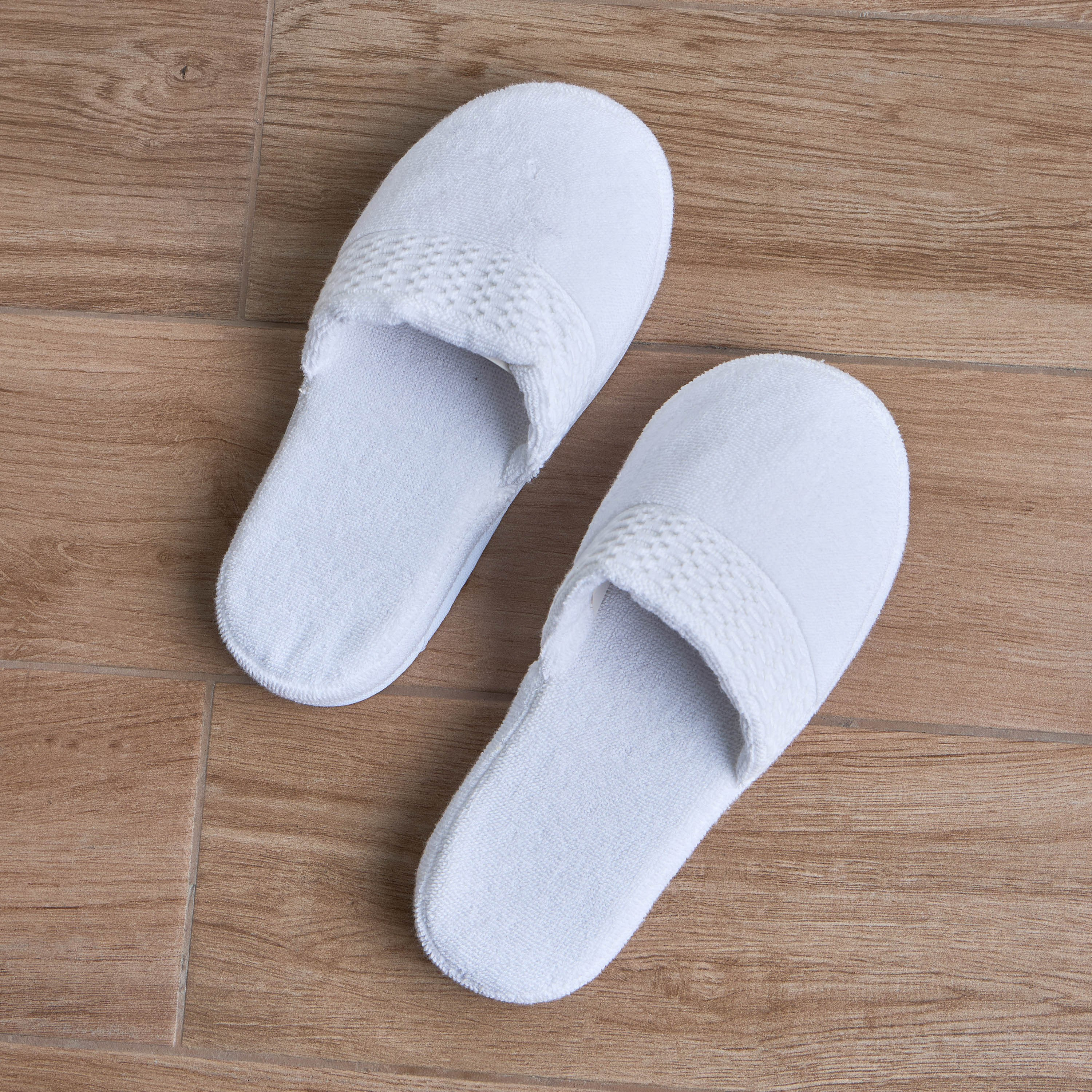 Infinity Luxe Indoor Slipper-household-bathandlaundry-bathlinen-bathrobesandslippers-slippers-image-1