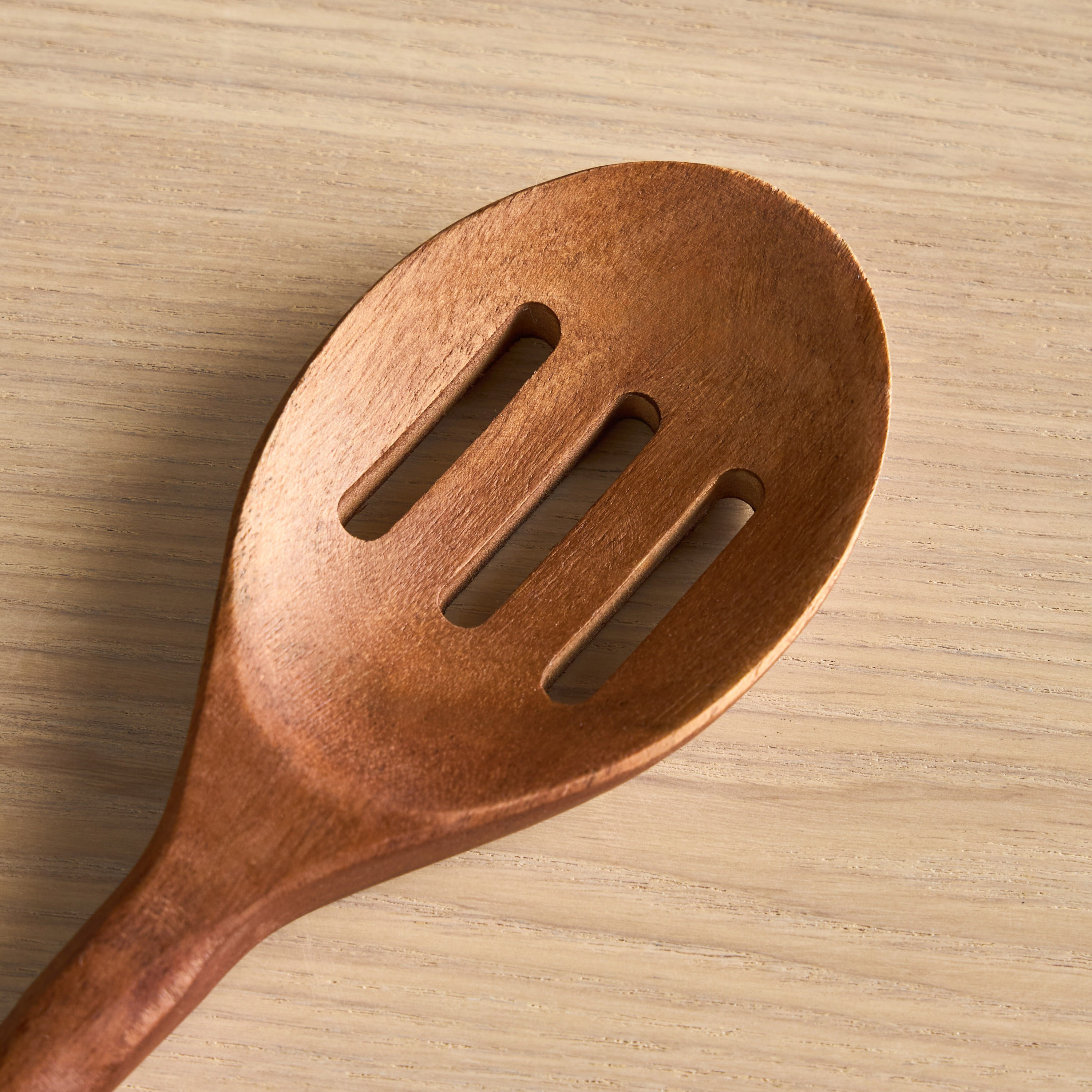 ملعقة بفتحات- ماونتن فيو-household-kitchen-kitchentoolsandutensils-cookingutensils-image-2