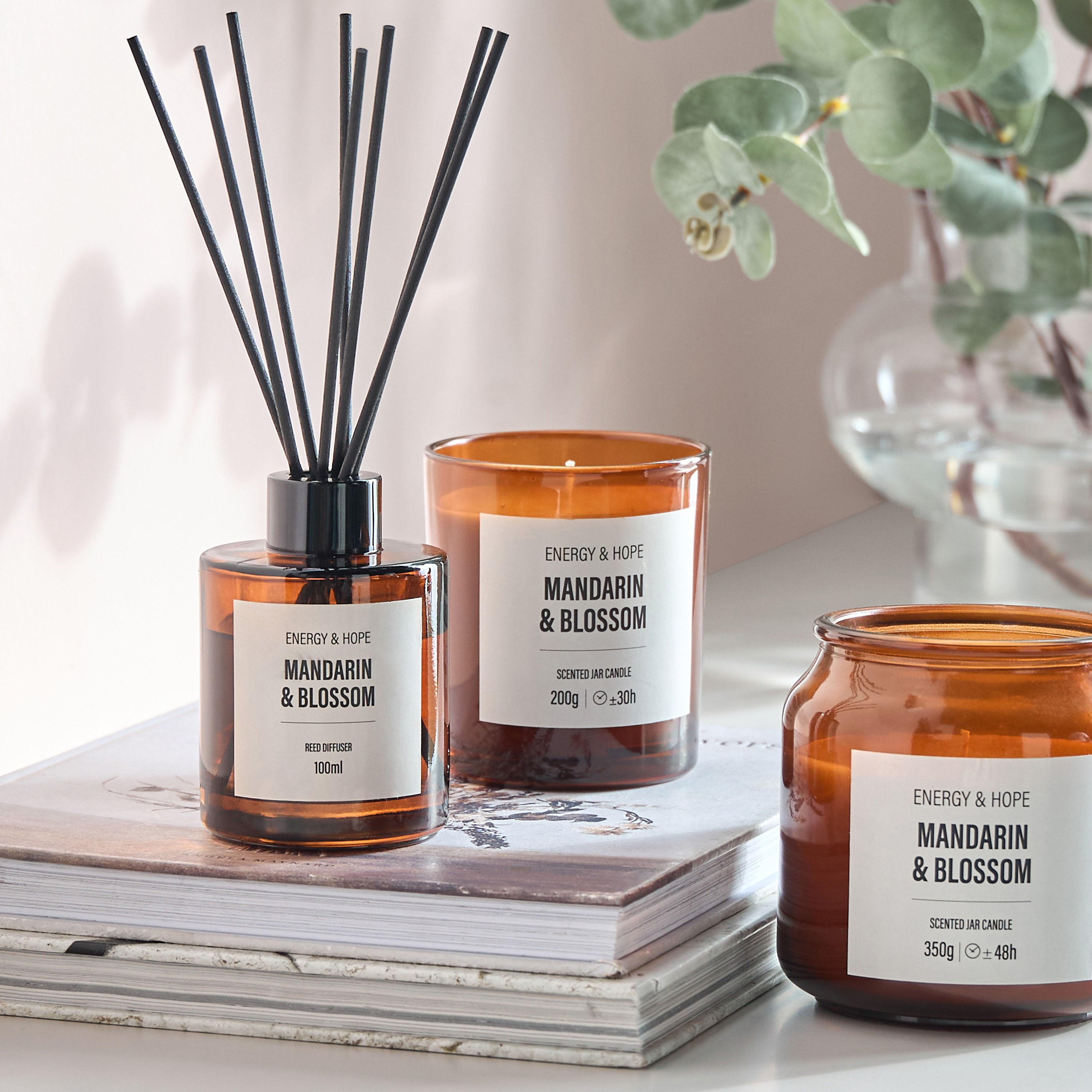 Wellness Mandarin and Blossom Scented Jar Candle and Reed Diffuser Gift Set-household-homefragrance-candles-image-3