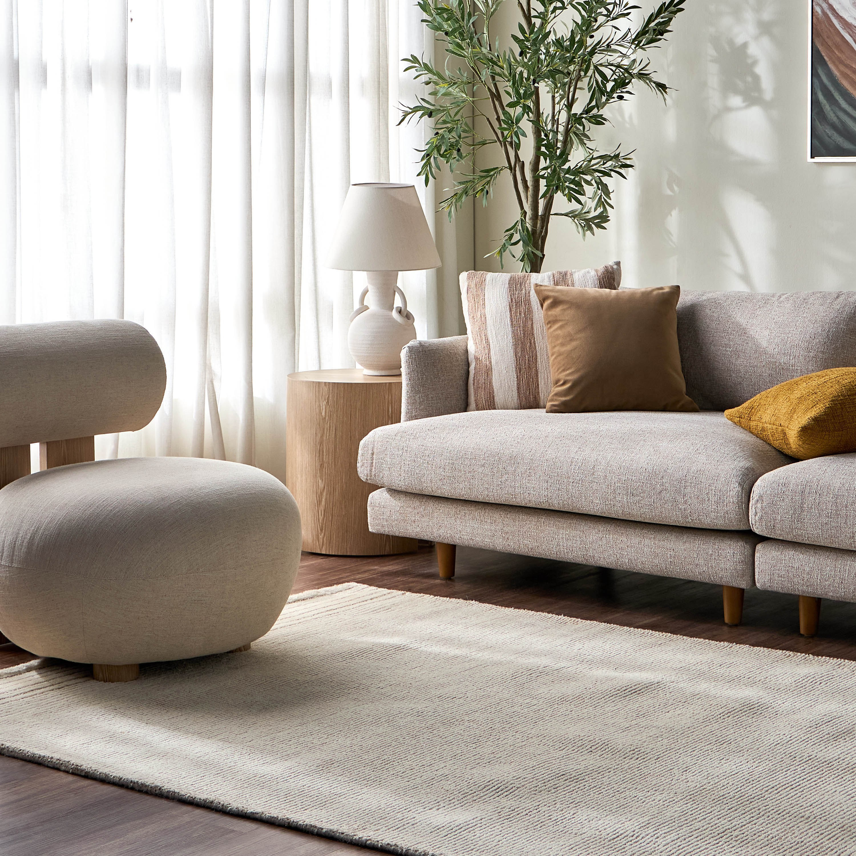 Irene Woollen Handwoven Rug - 160x230 cm-household-rugsandcarpets-rugs-image-5