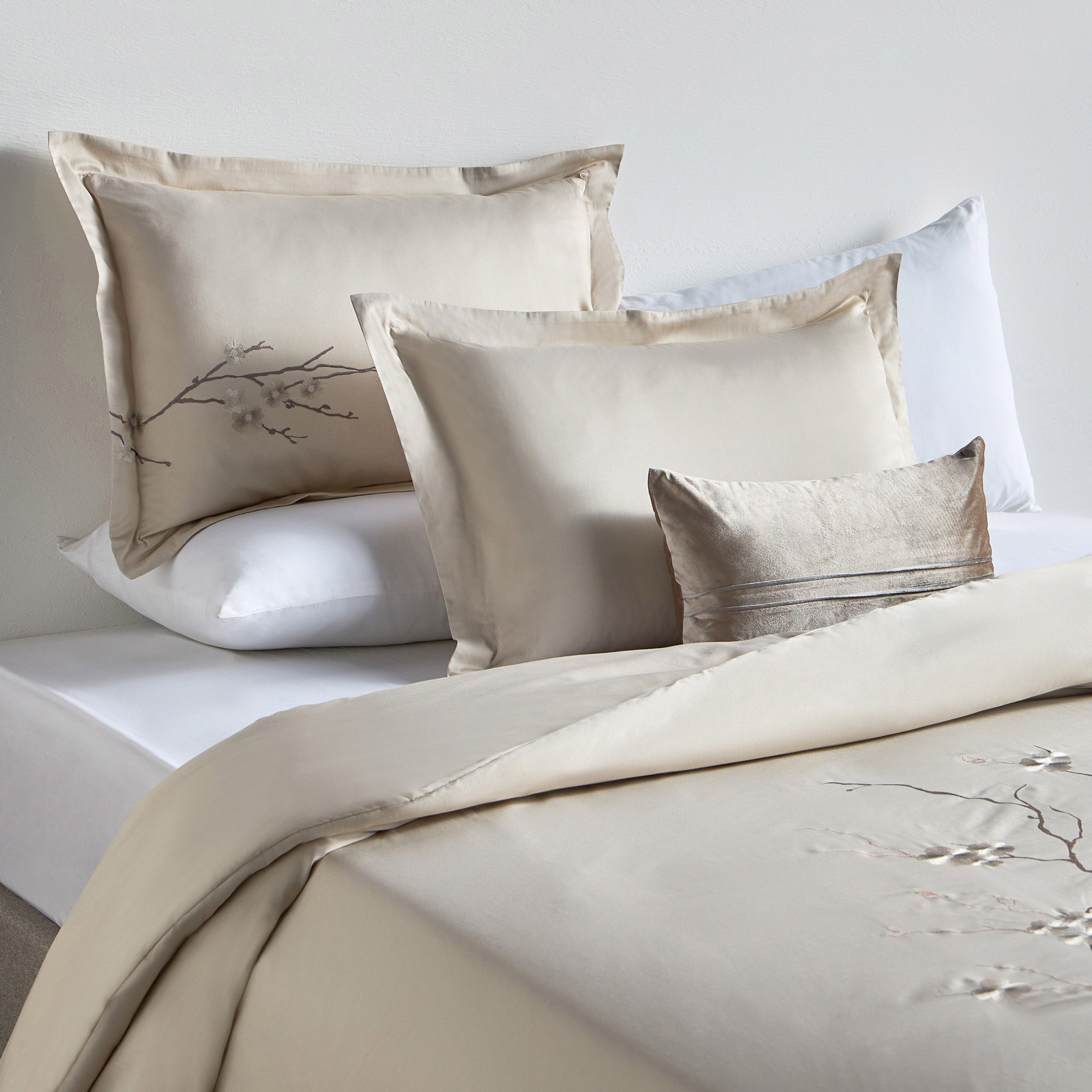 Twig Cotton Embroidered 300 Thread Count 4-Piece Super King Comforter Set - 240x260 cm-household-bedding-comfortersandbedspreads-comforters-image-1