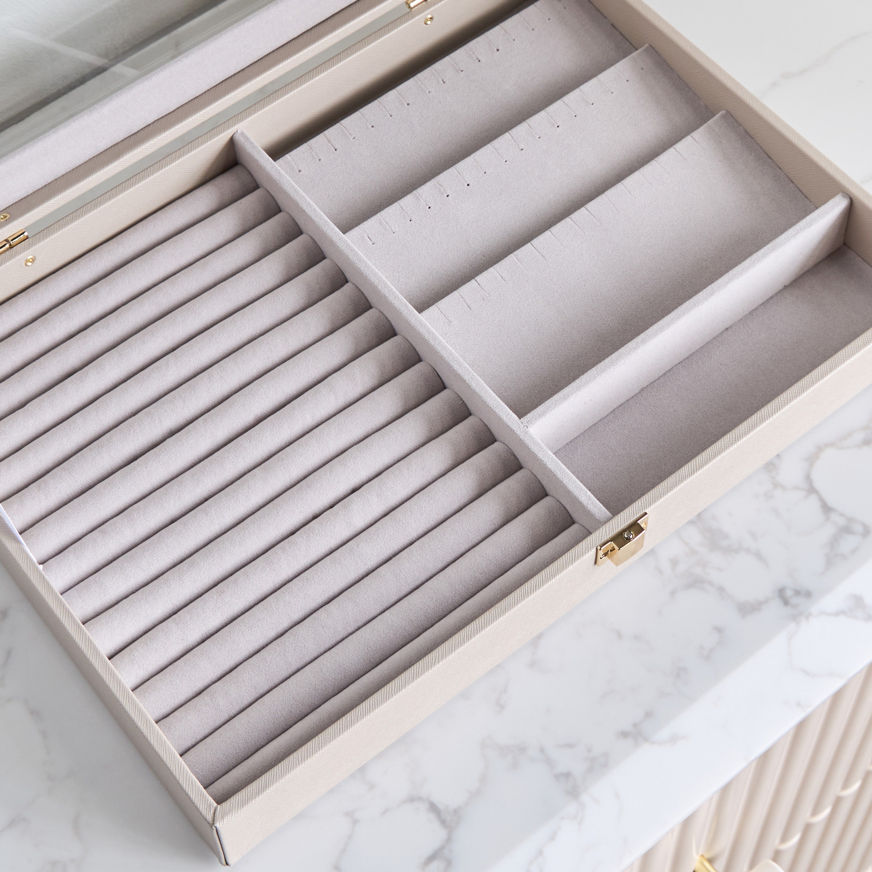 Natalia Jewellery Organiser-household-storage-jewelleryorganizing-jewelleryboxesandstands-image-3
