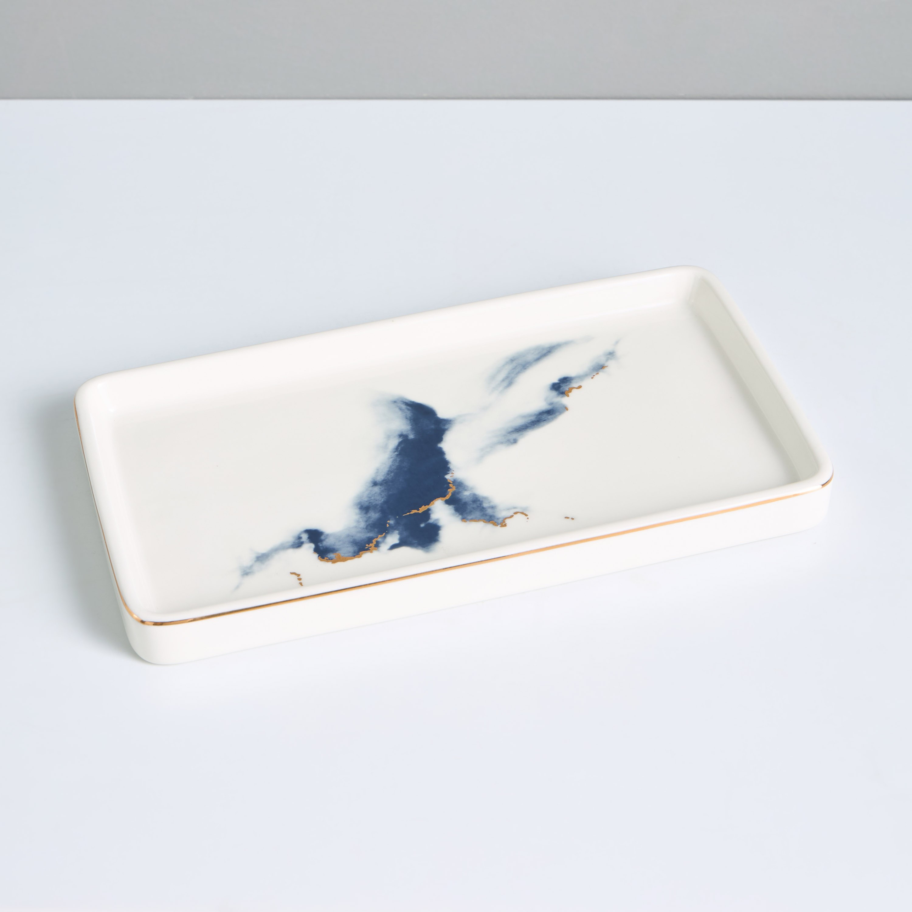 Landscape Towel Tray-household-bathandlaundry-bathaccessories-toweltraysandplatforms-image-1