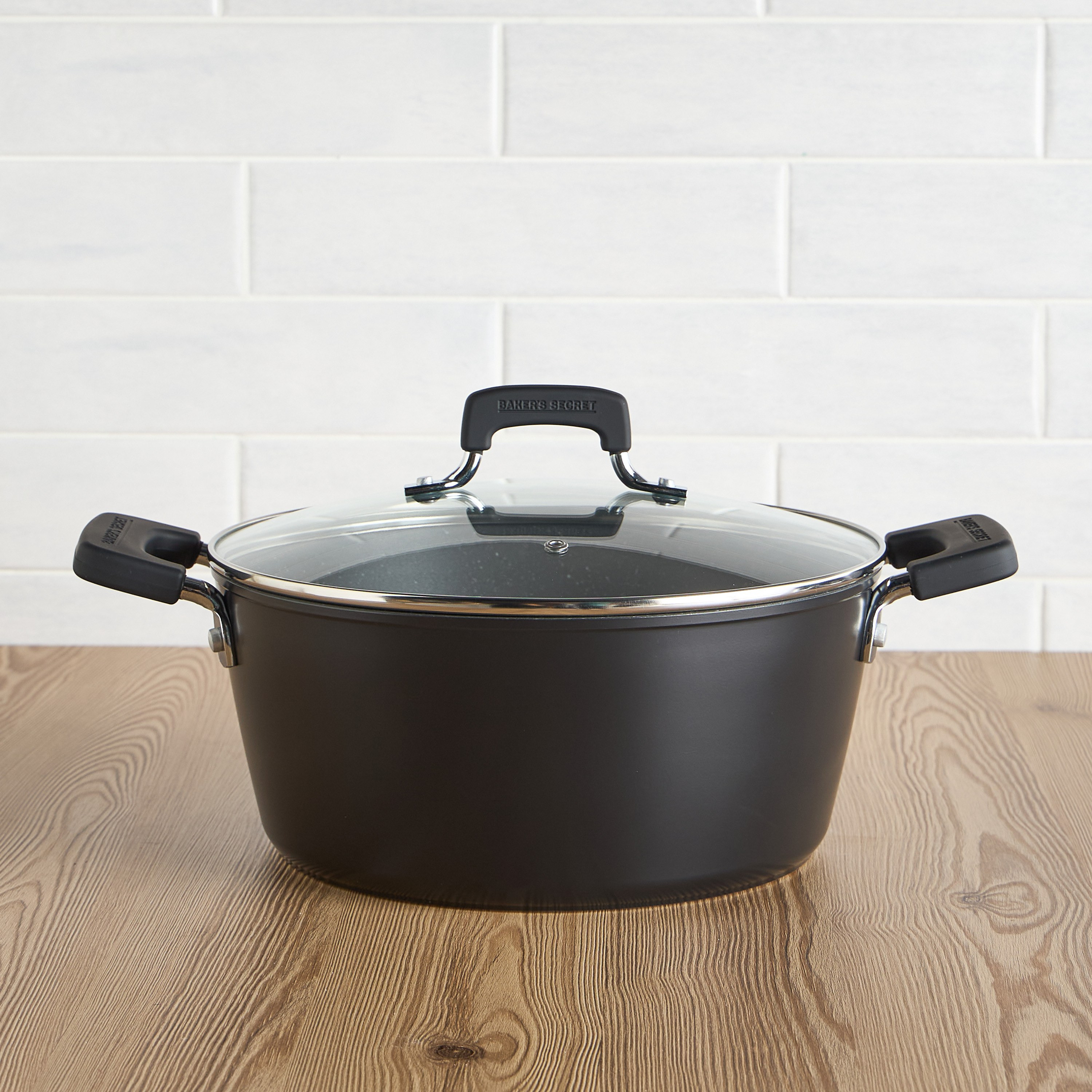 Baker's Secret Superb Aluminium Casserole - 6 L-household-dining-serveware-foodwarmersandcasseroles-image-1