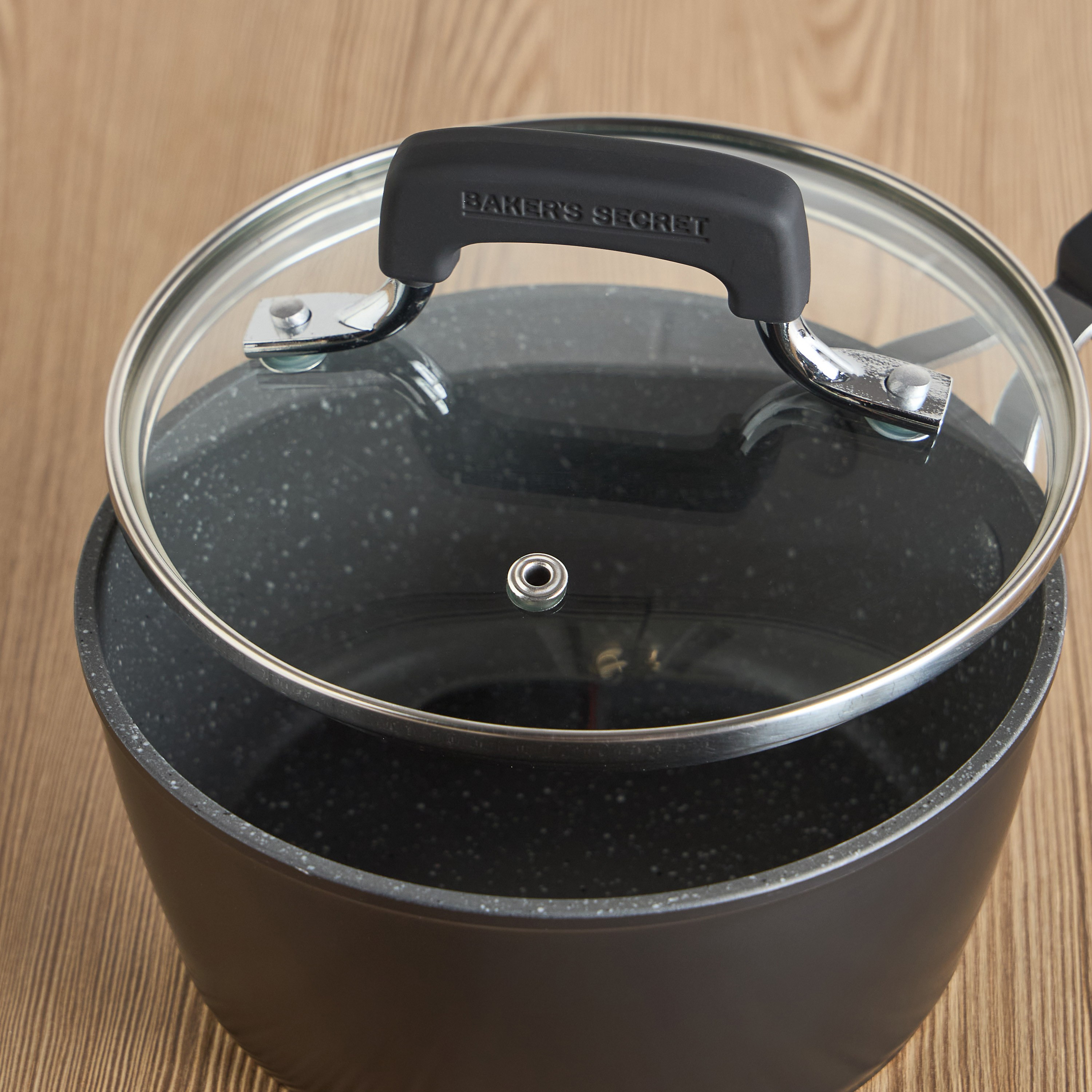 Baker's Secret Aluminium Sauce Pan - 1.2 L-household-kitchen-cookware-potsandpans-image-2