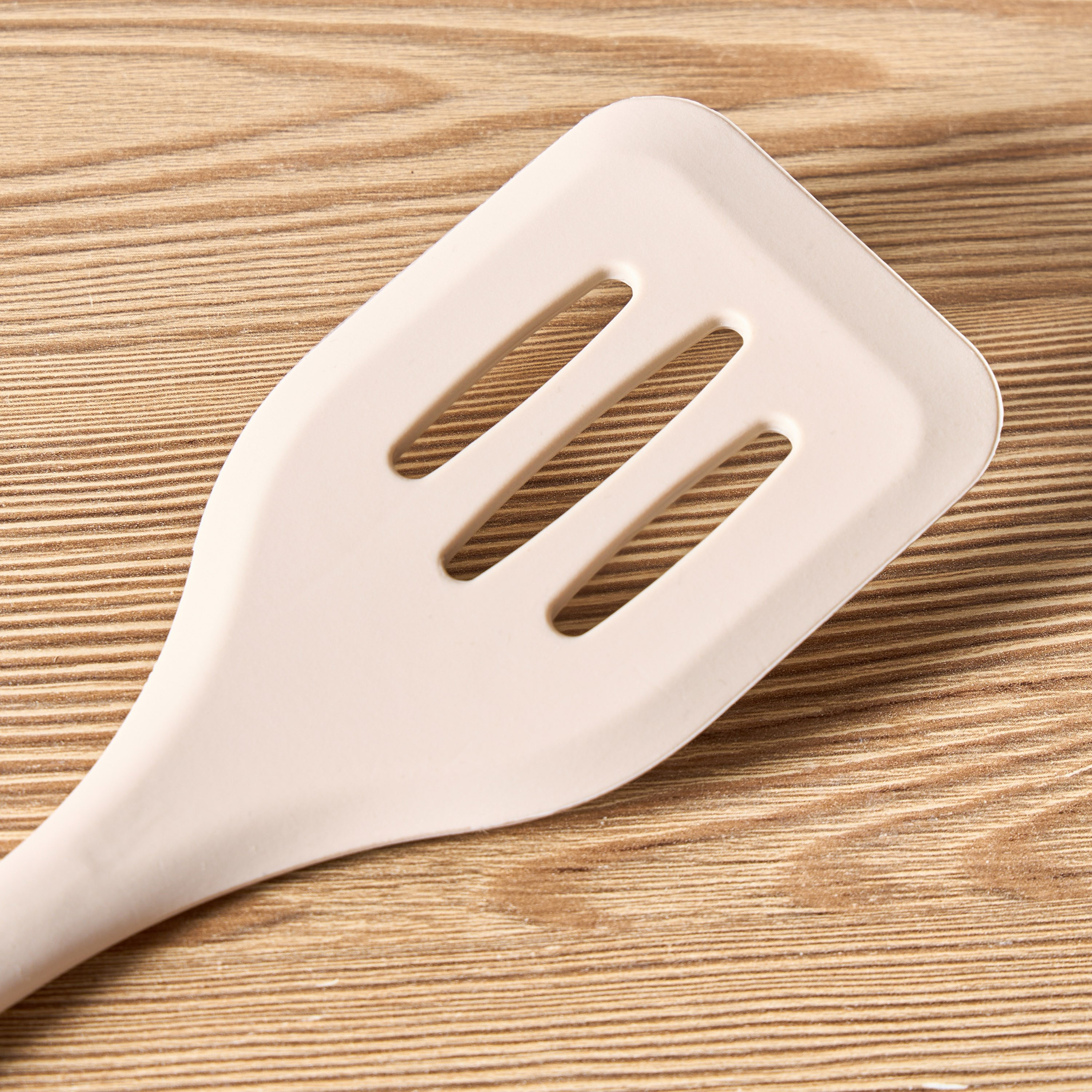 Nyla Slotted Turner-household-kitchen-kitchentoolsandutensils-cookingutensils-image-2