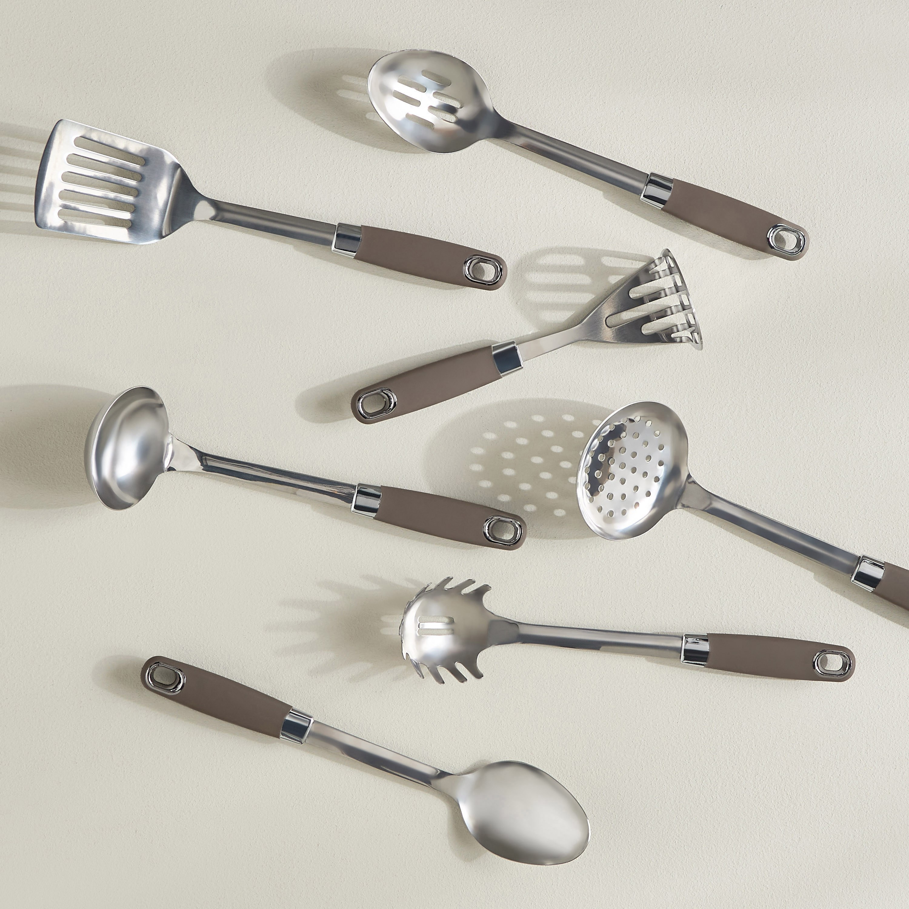 Idris Slotted Spoon-household-kitchen-kitchentoolsandutensils-cookingutensils-image-3