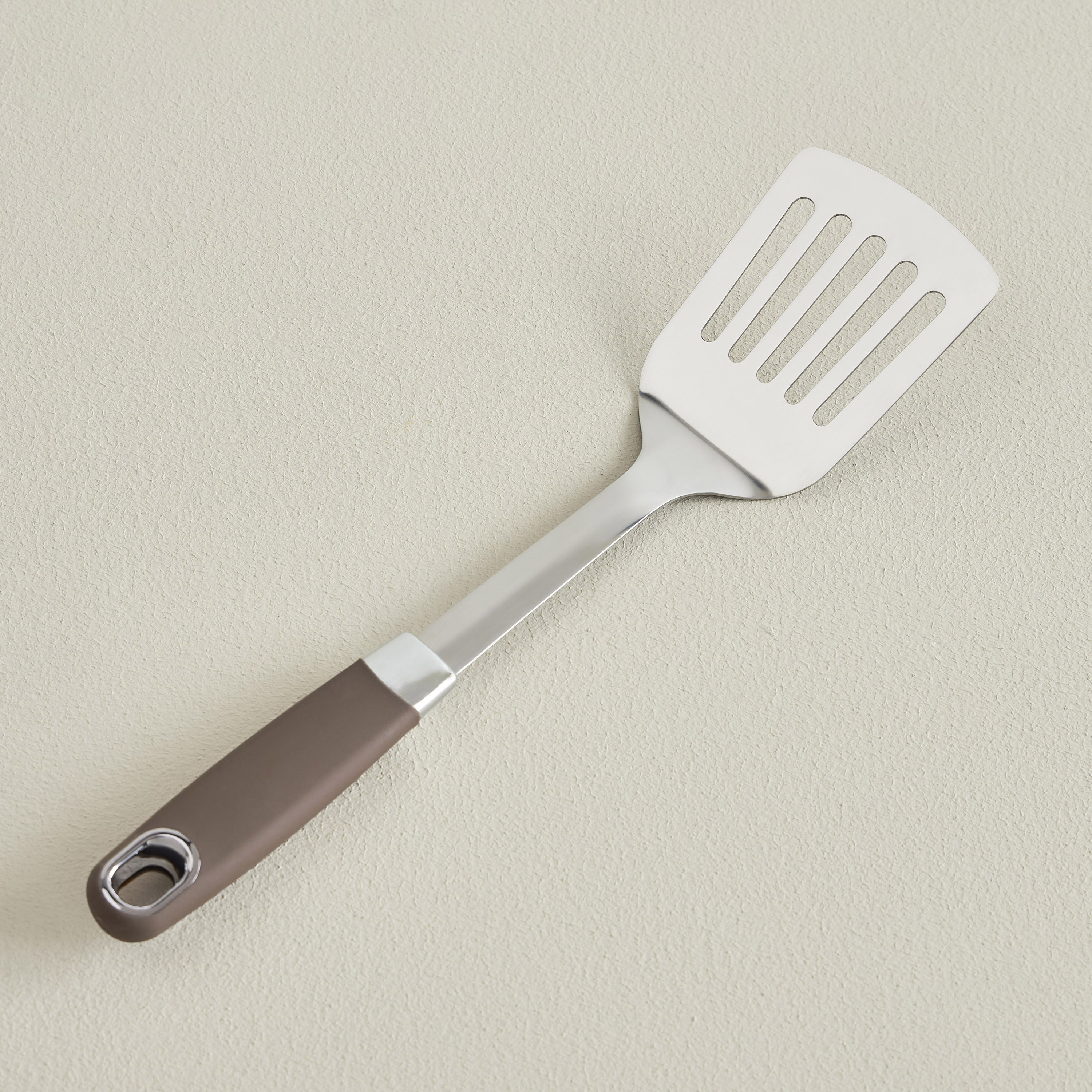 Idris Slotted Turner-household-kitchen-kitchentoolsandutensils-cookingutensils-image-1