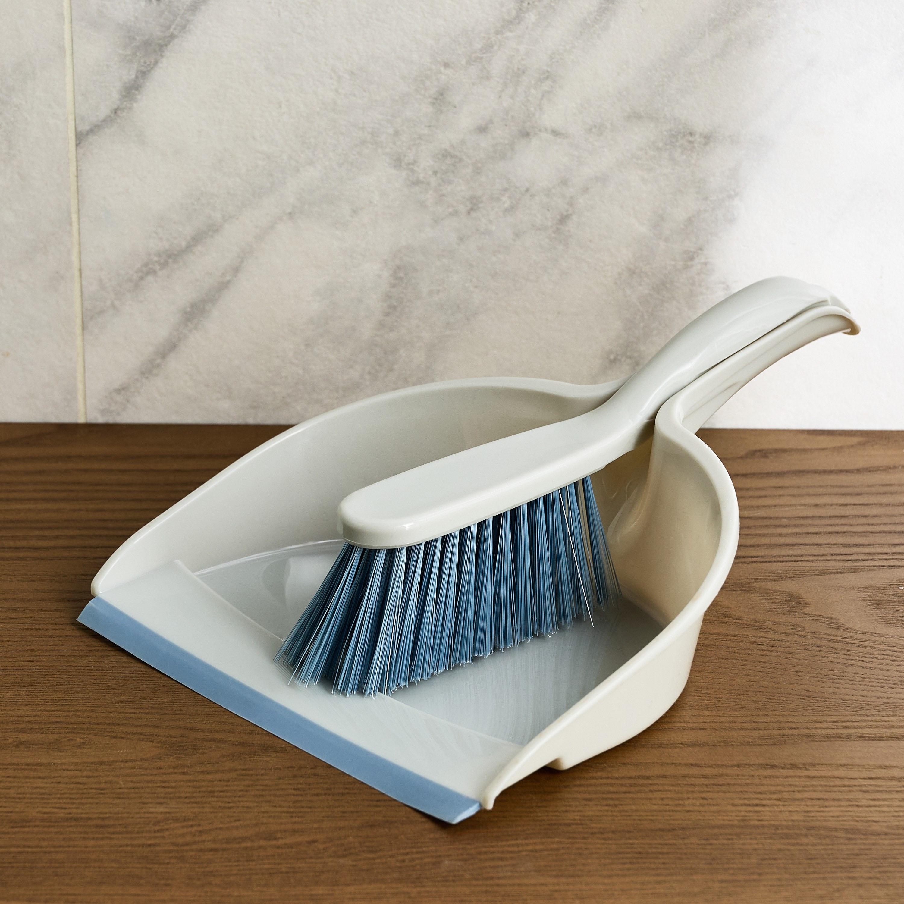 طقم فرشاة وجاروف - أجيلا-household-bathandlaundry-cleaning-broomsmopsanddusters-image-1