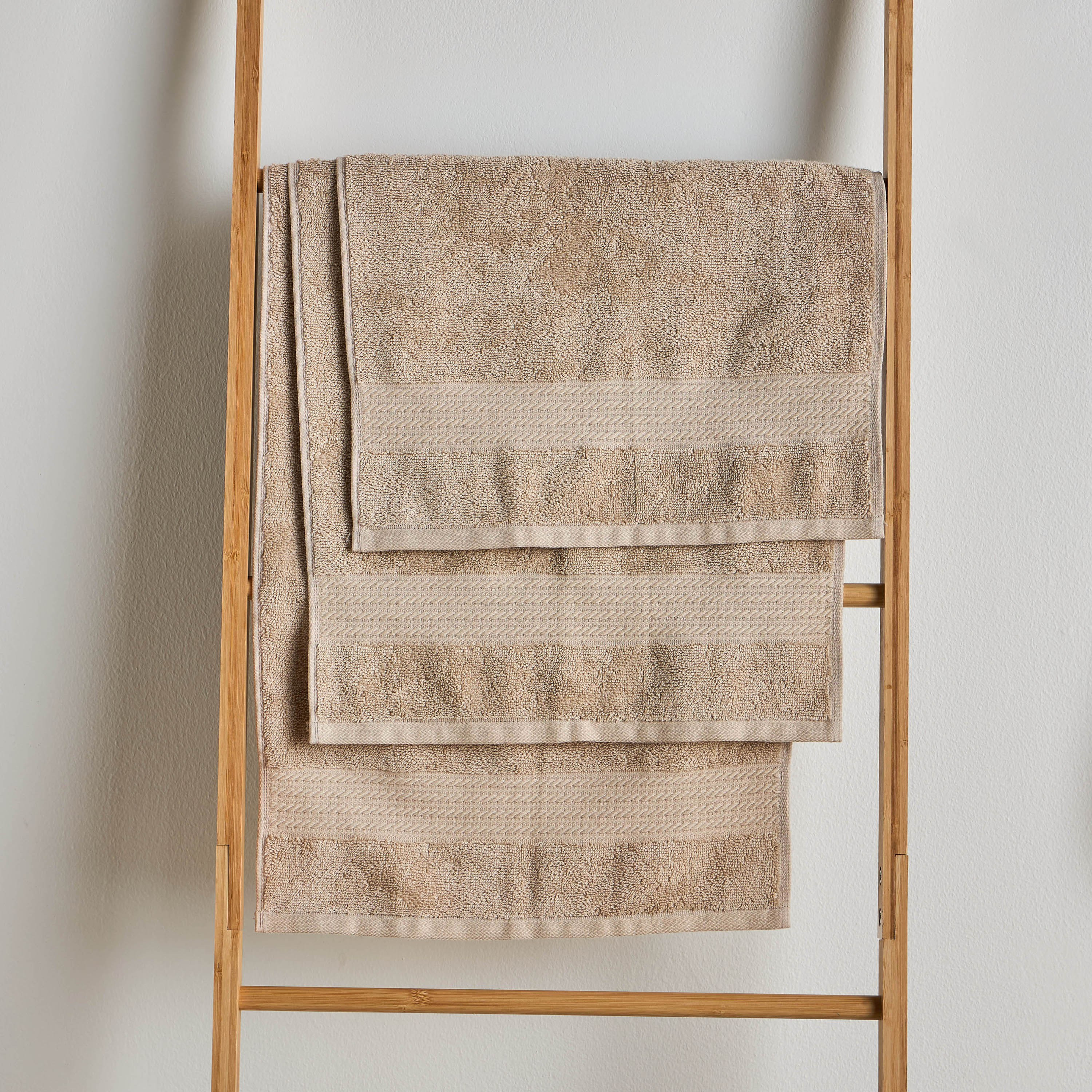 طقم قطعتين مناشف حمام قطن 500 جرام لكل متر مربع - زوي - 70x140 سم-household-bathandlaundry-bathlinen-towels-image-1