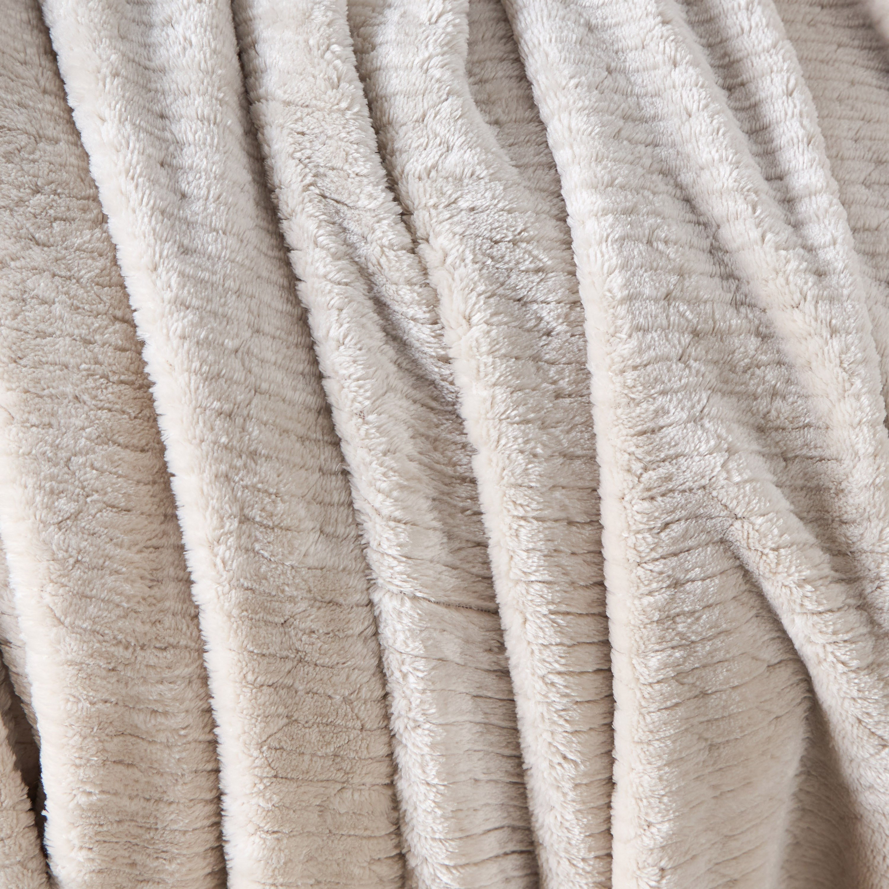Lucia Jacquard Flannel Throw - 150x200 cm-household-cushionsandthrows-throwsandblankets-throws-image-2