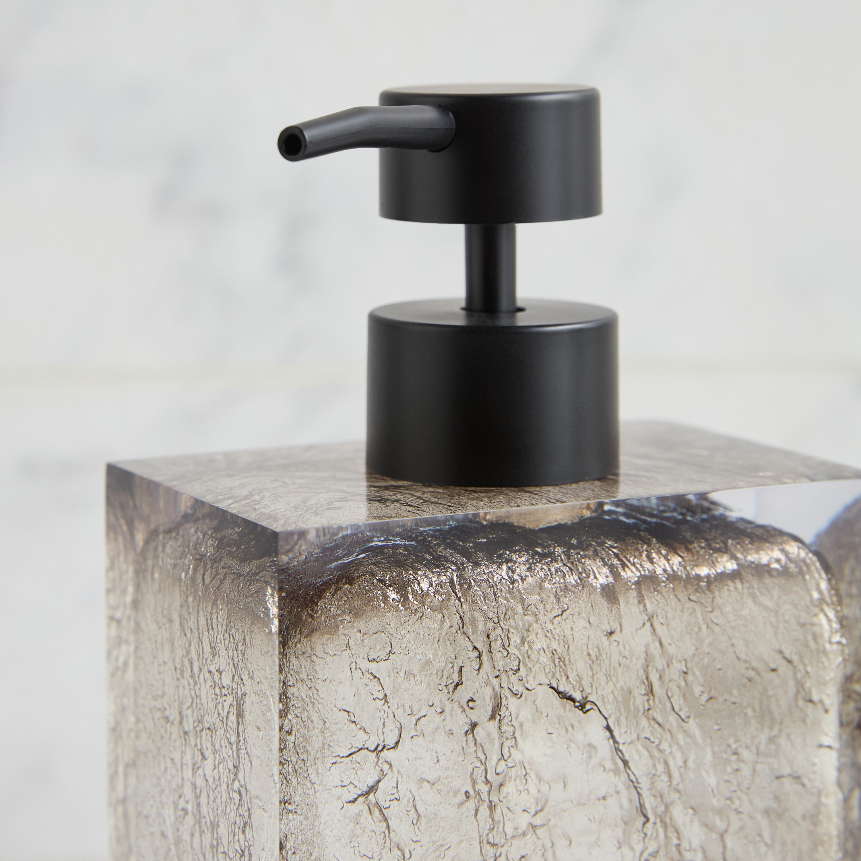 Frost Soap Dispenser-household-bathandlaundry-bathaccessories-soapdishesanddispensers-image-2