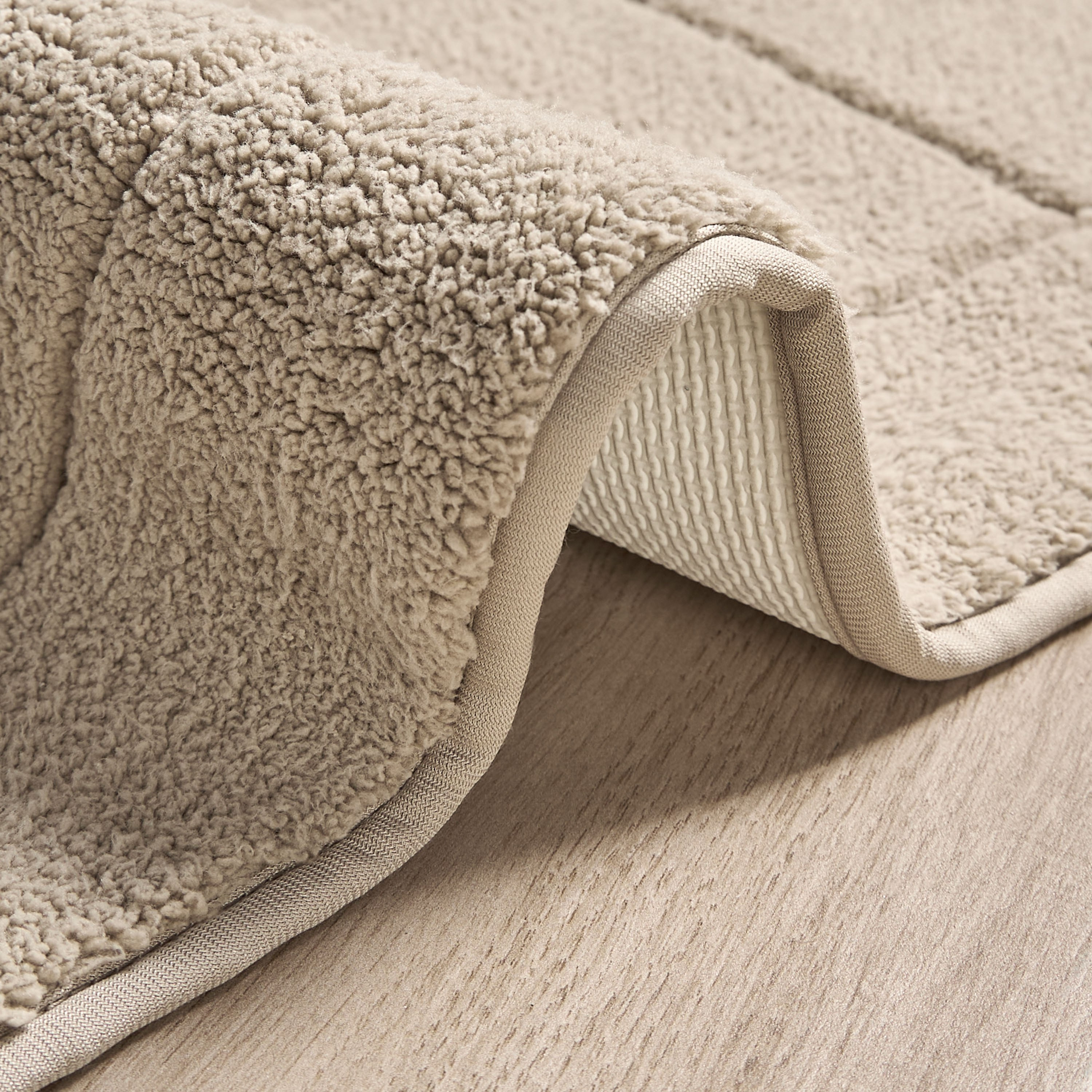 Sculpted Bath Mat - 70x120 cm-household-bathandlaundry-bathlinen-bathmatsandtubmats-image-3