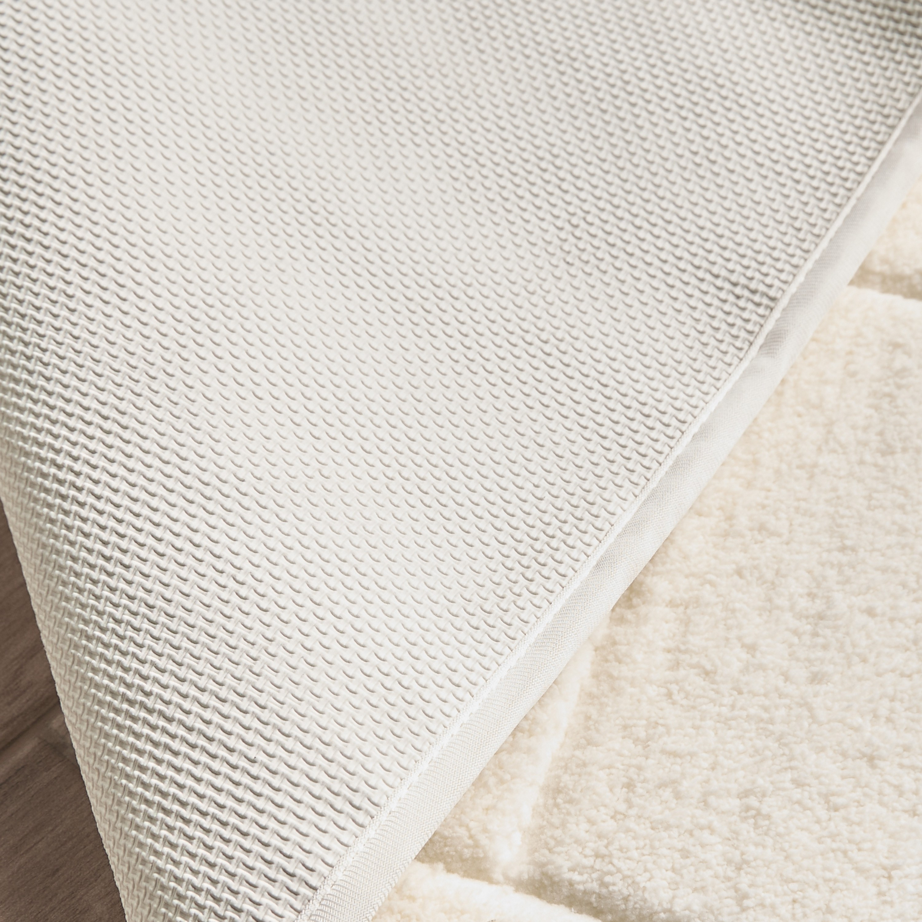 Sculpted Bath Mat - 70x120 cm-household-bathandlaundry-bathlinen-bathmatsandtubmats-image-4