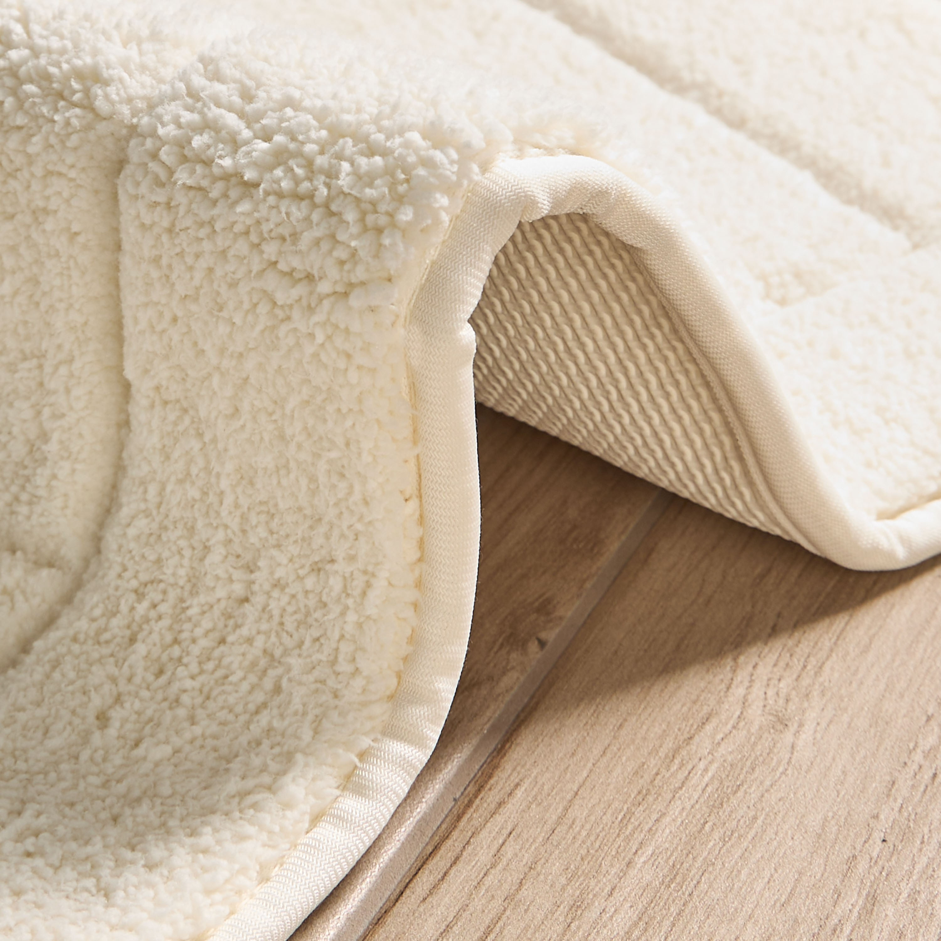 Sculpted Bath Mat - 50x80 cm-household-bathandlaundry-bathlinen-bathmatsandtubmats-image-3