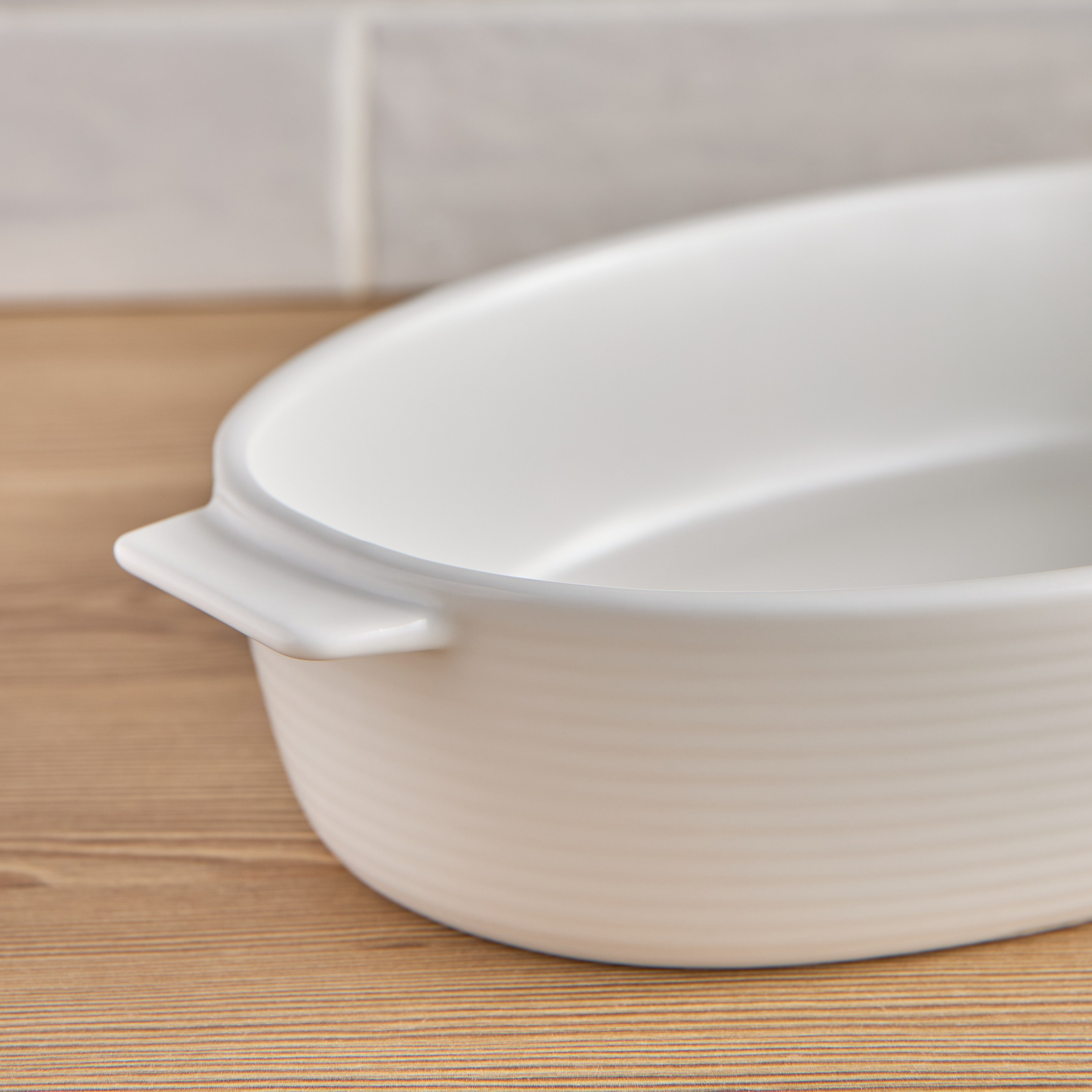 Elli Porcelain Baking Dish - 36x20x7 cm-household-kitchen-bakeware-bakingdishes-image-2