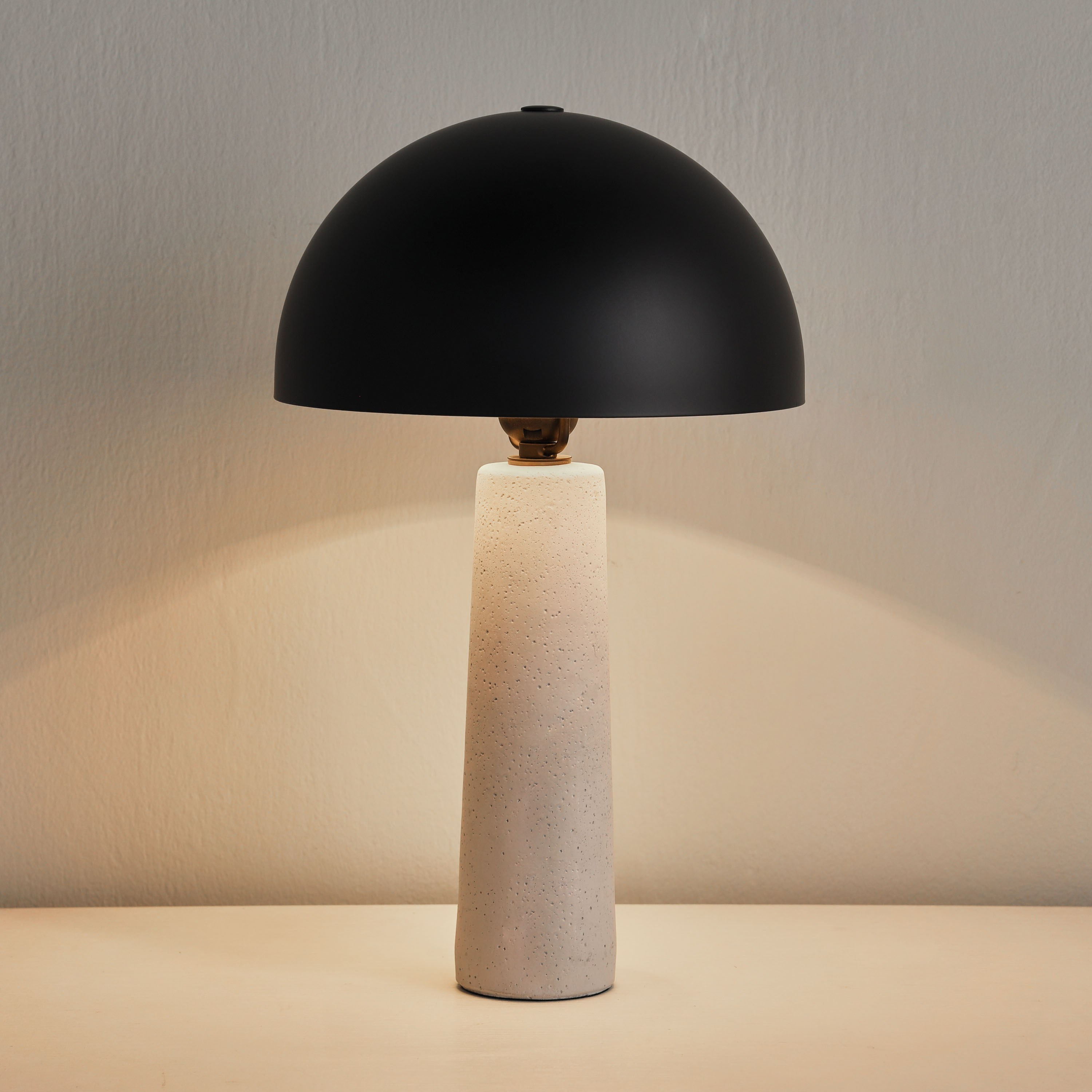 مصباح طاولة معدن - سوتارا- 42 سم-household-lighting-tableanddesklamps-image-2