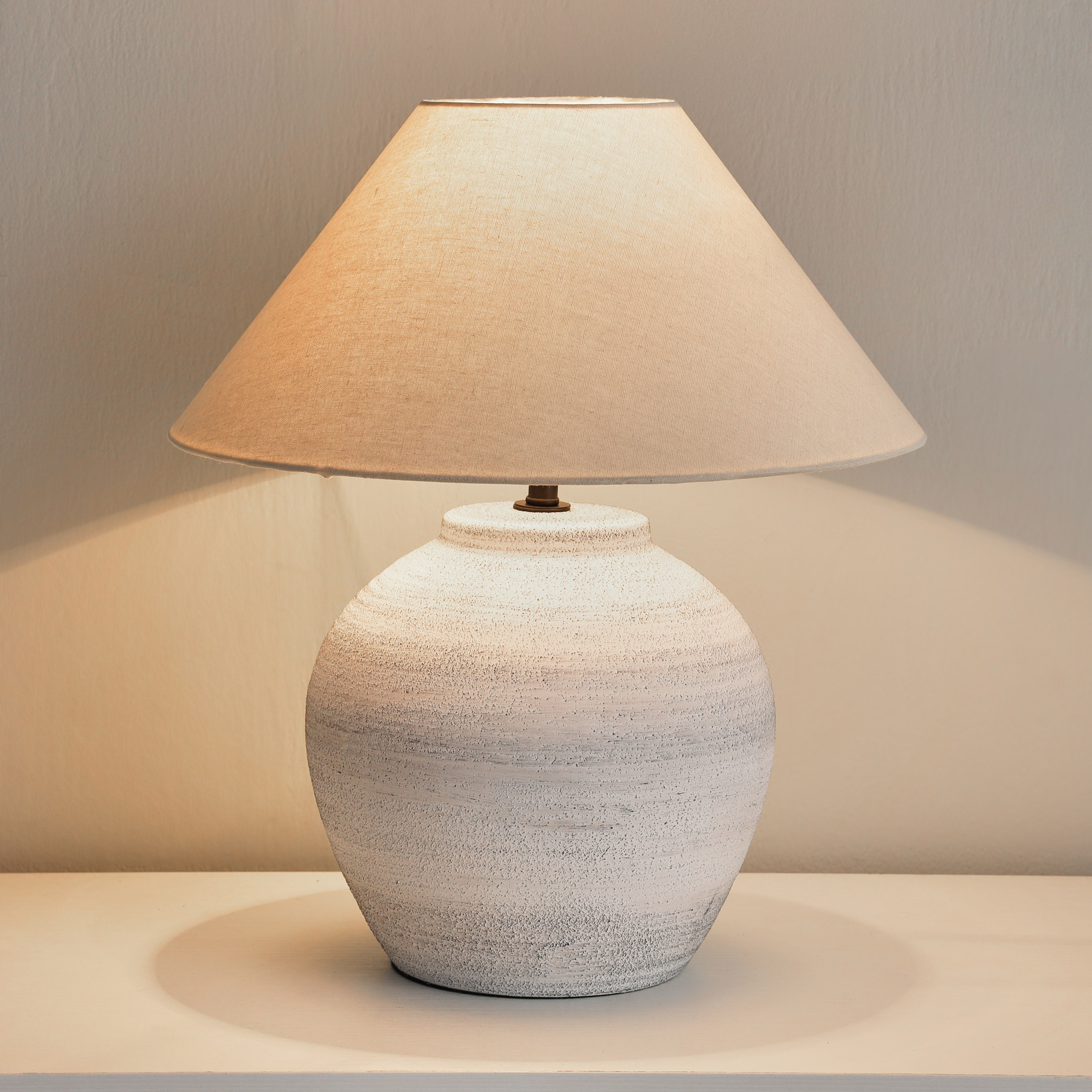Tolima Ceramic Table Lamp - 44 cm-household-lighting-tableanddesklamps-image-2
