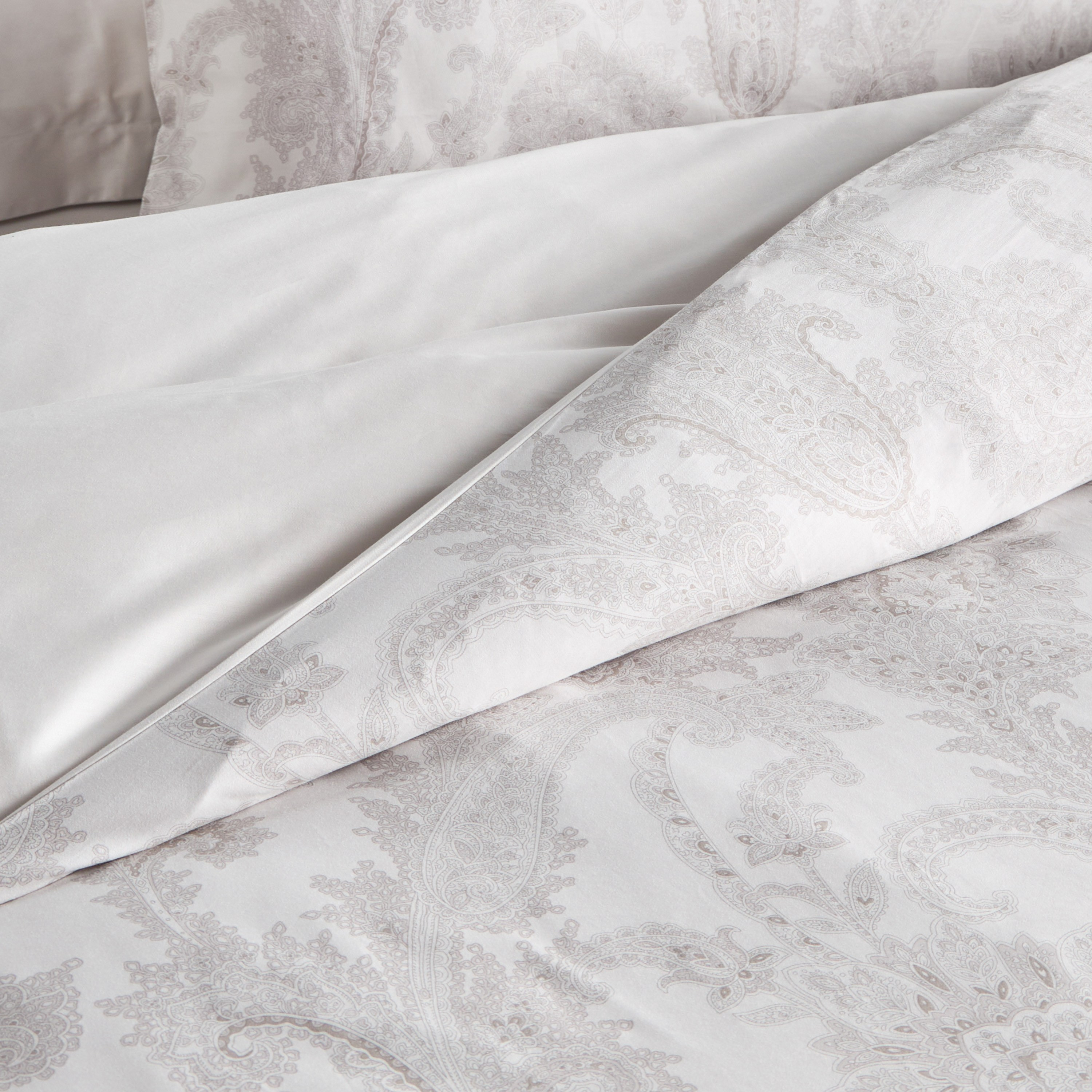 Brice Cotton 300 Thread Count 6-Piece Super King Duvet Cover Set - 220x260 cm-household-bedding-duvetandcovers-duvetcovers-image-4