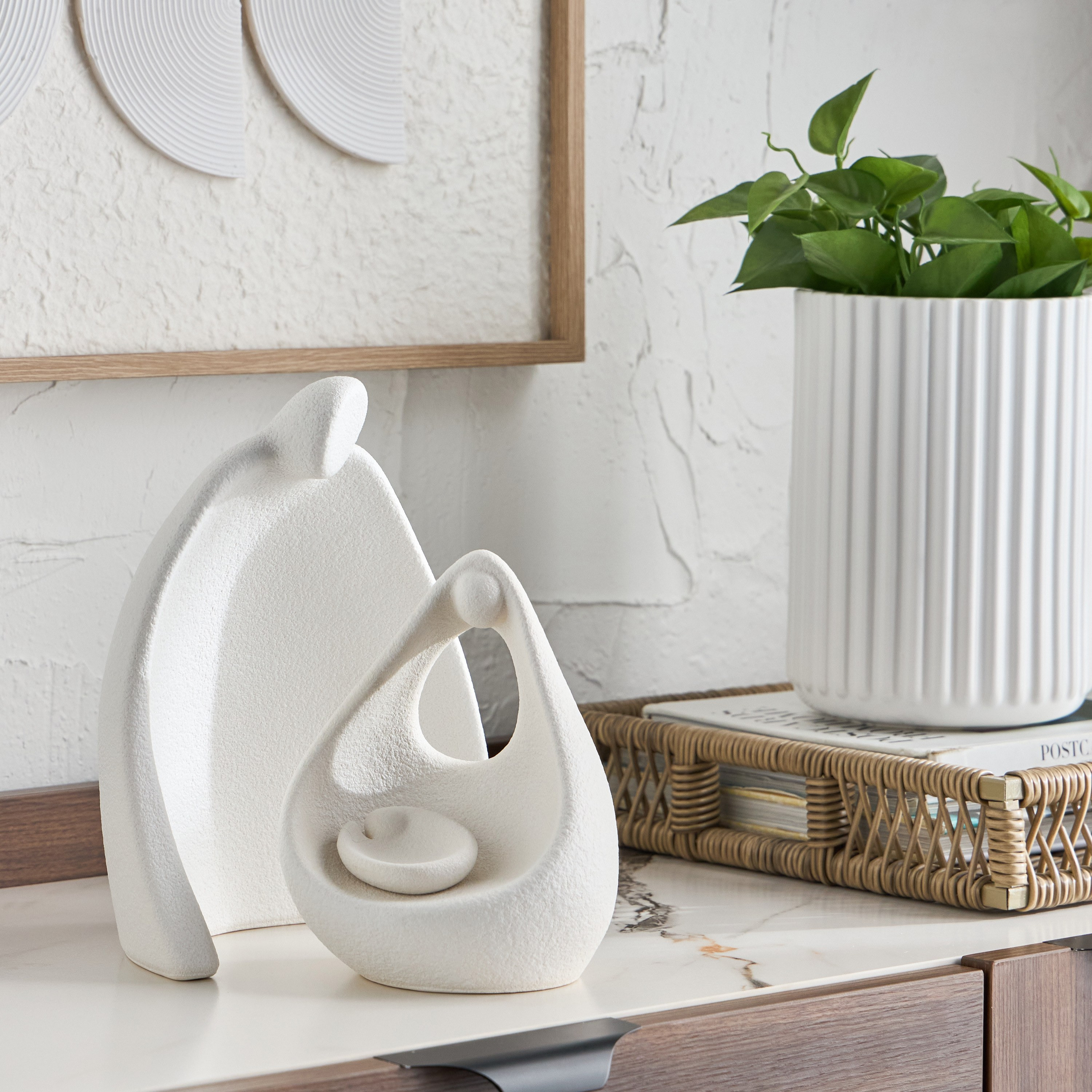 Familia Decorative Sculpture-household-decor-decorativeobjectsandsculptures-image-3