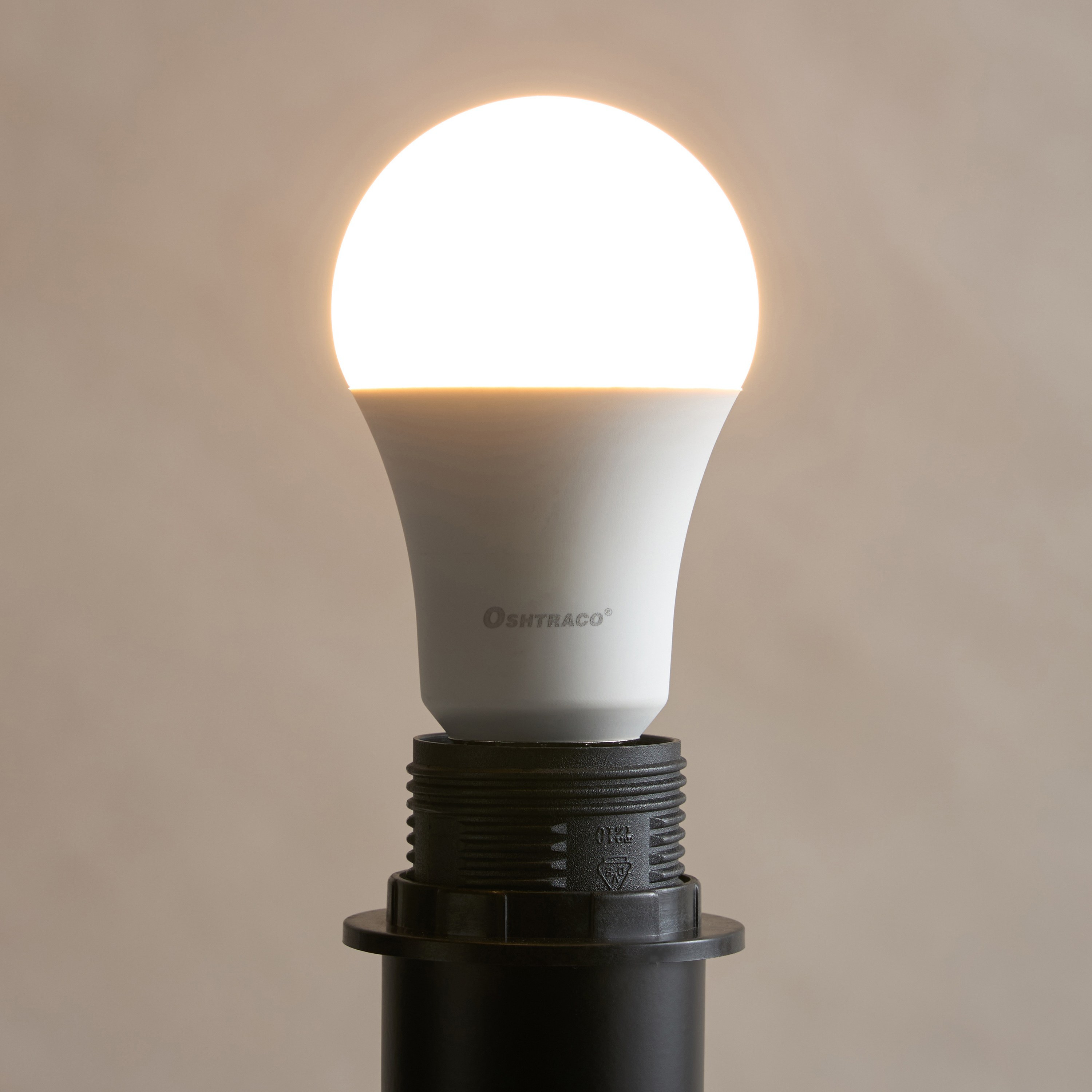 Oshtraco A60 LED Dimmable Bulb - 7 W E27 640 Lumen Warm White-household-lighting-bulbsandbatteries-bulbs-image-3