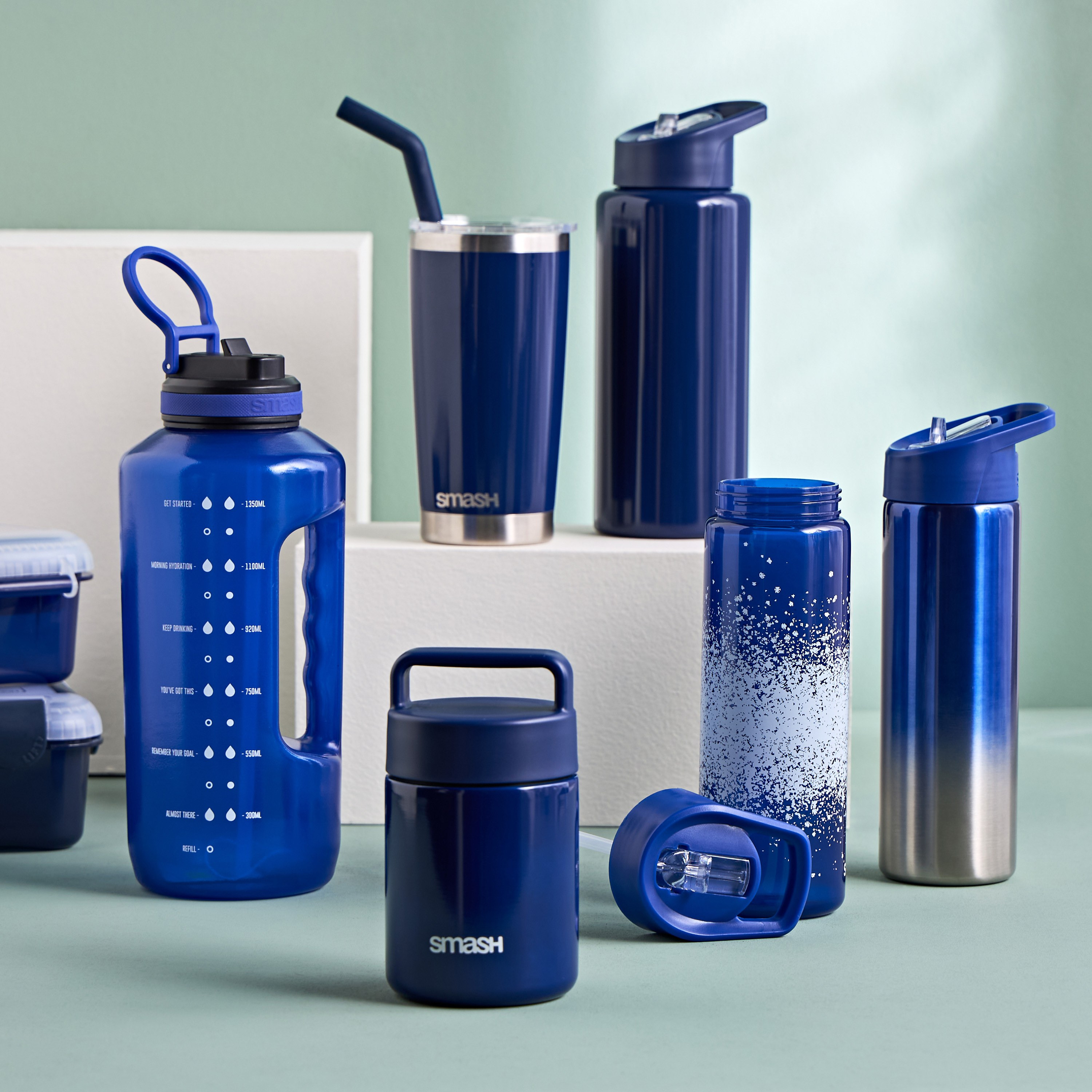 قارورة مياه بقشة - 1.1 لتر-babyandkids-eatanddrink-waterbottles-image-4