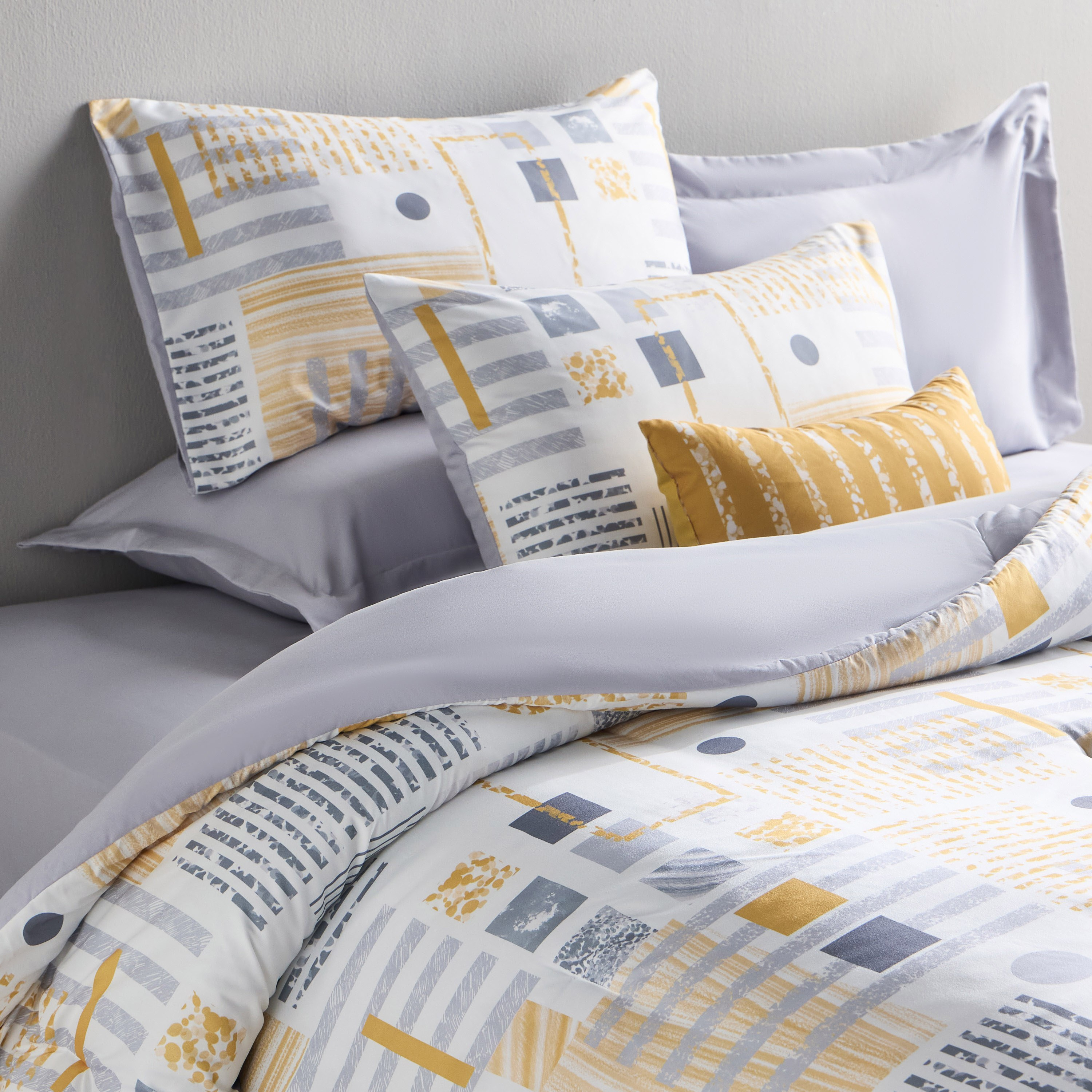 Astin Abstract Print 7-Piece Super King Comforter and Sheet Set - 240x260 cm-household-bedding-comfortersandbedspreads-bedinabag-image-1