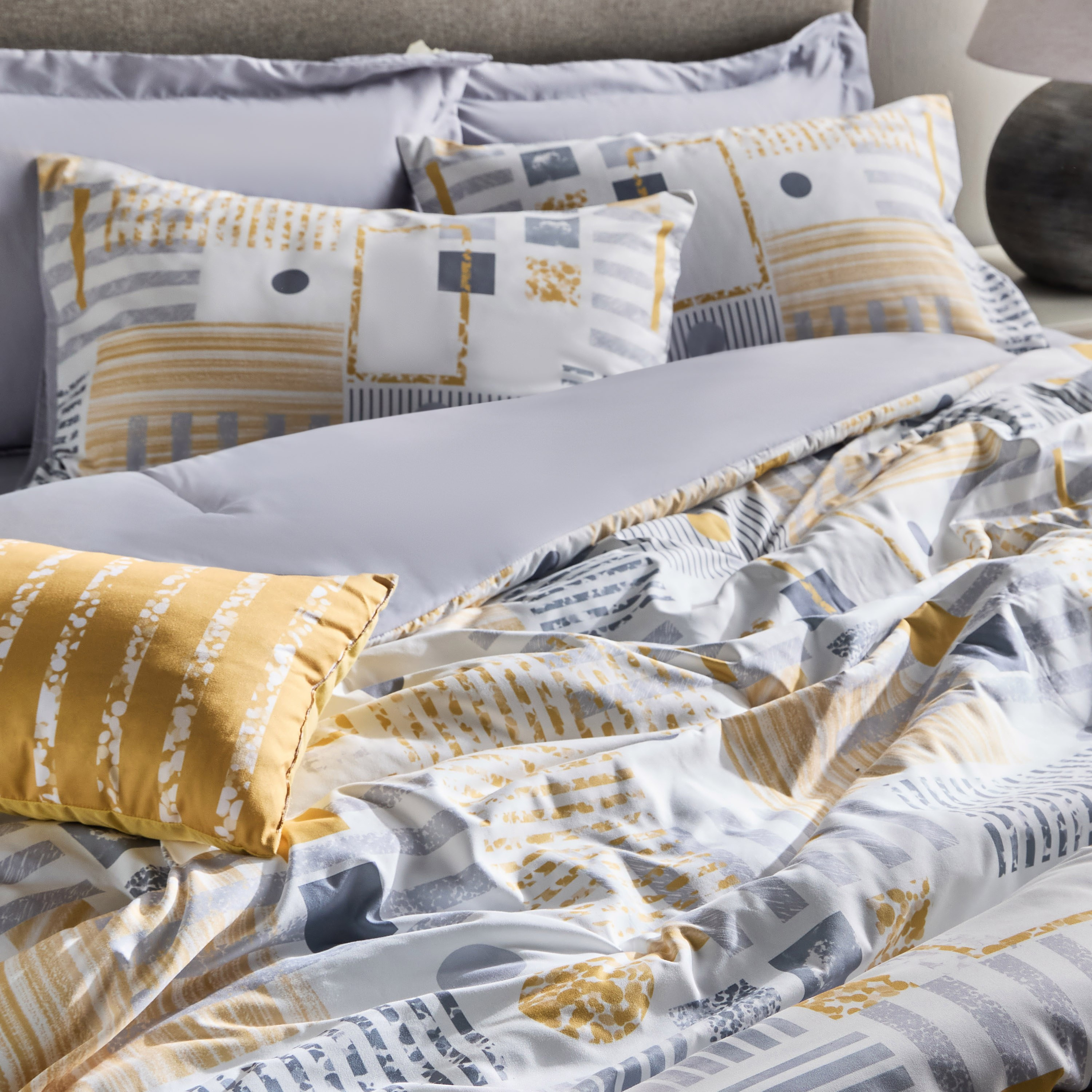 Astin Abstract Print 7-Piece Super King Comforter and Sheet Set - 240x260 cm-household-bedding-comfortersandbedspreads-bedinabag-image-6
