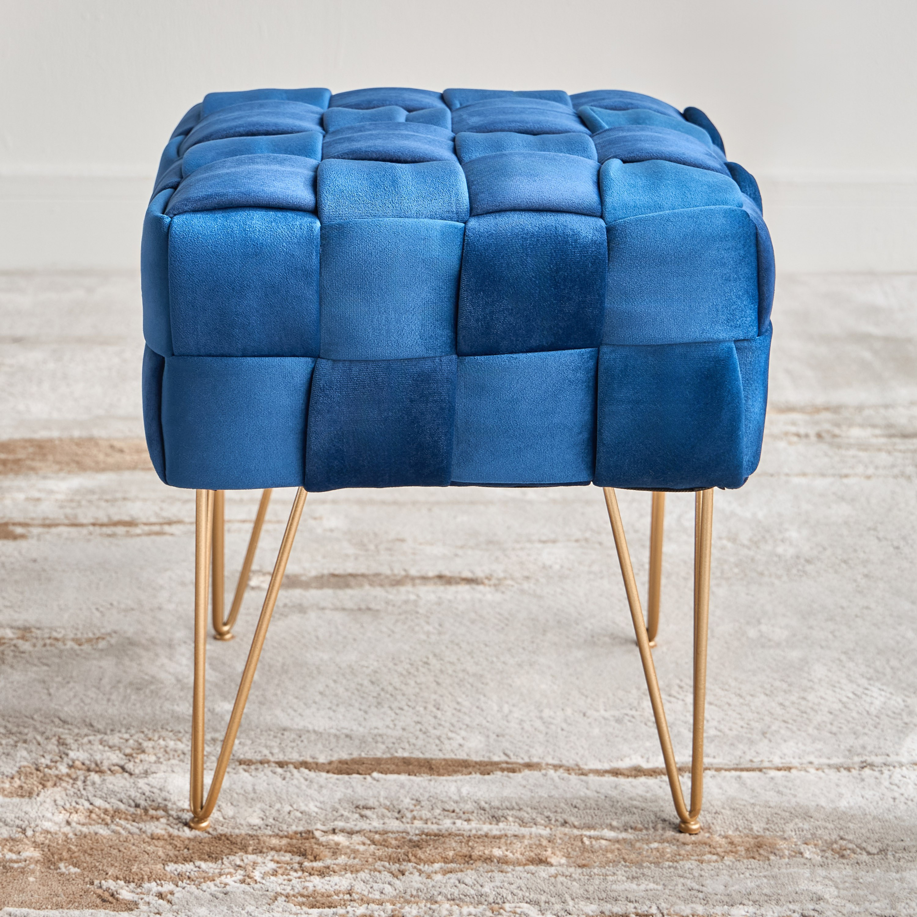 كرسي - ياسمين-furniture-sofaandseating-ottomansbeanbagsandpoufs-image-2