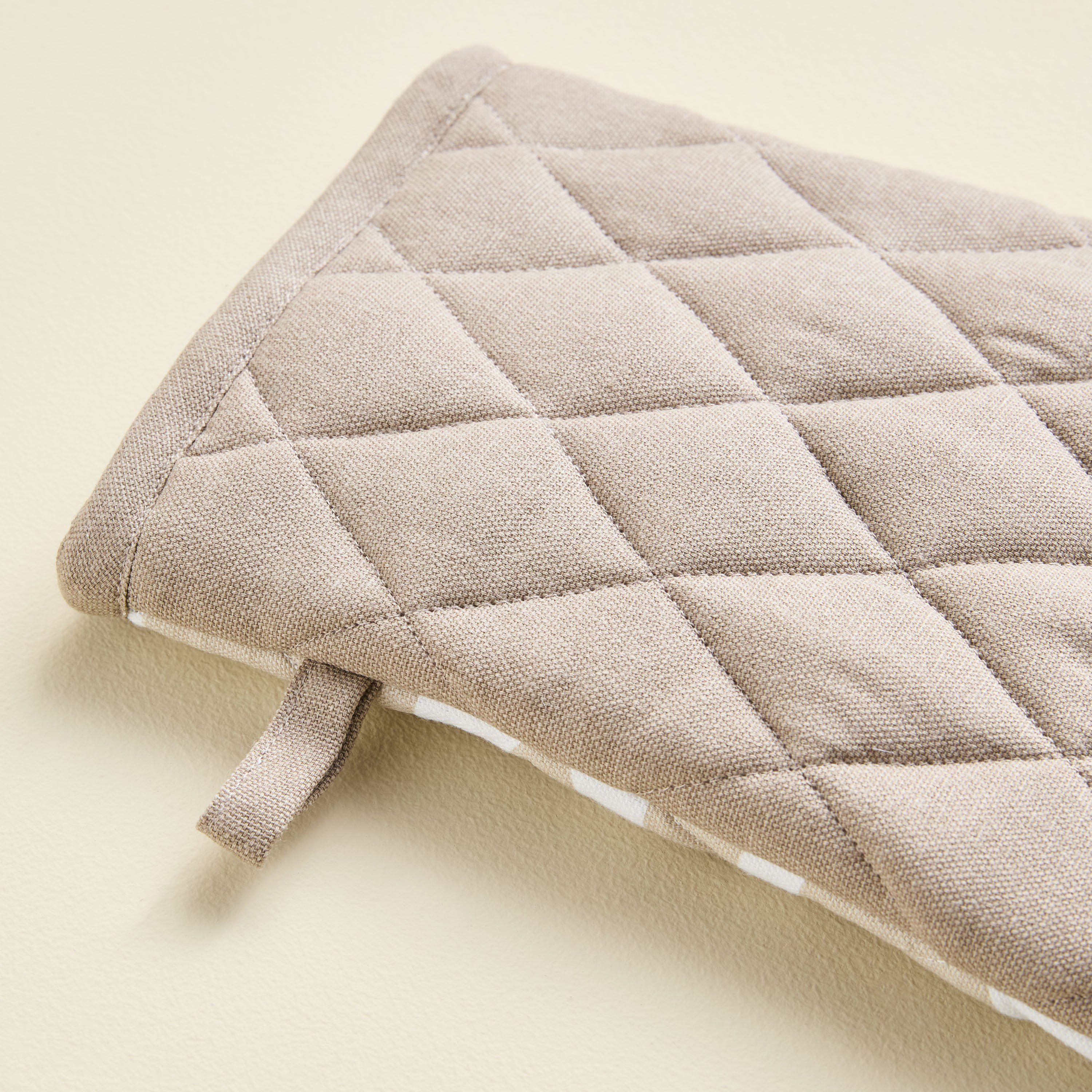 Earthy Pebble Oven Mitten-household-kitchen-kitchenlinen-apronsmittsandpotholders-image-2