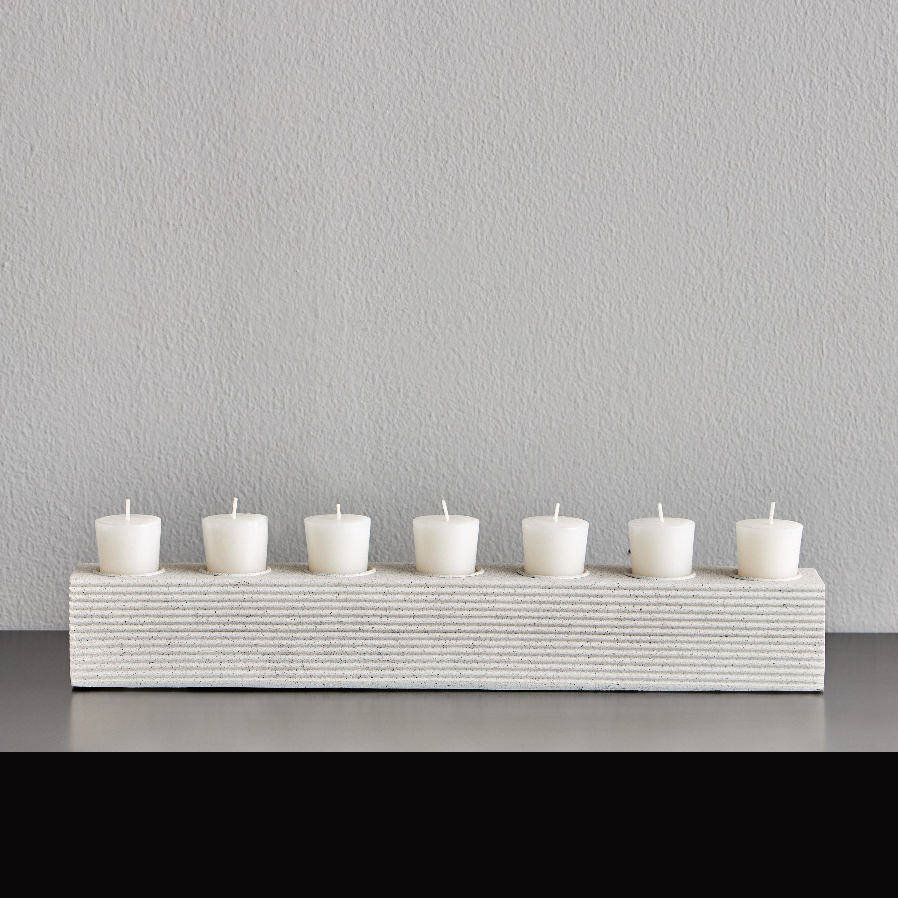 Shop Cubic Chisel 7-Tealight Candle Runner Online | Home Centre UAE