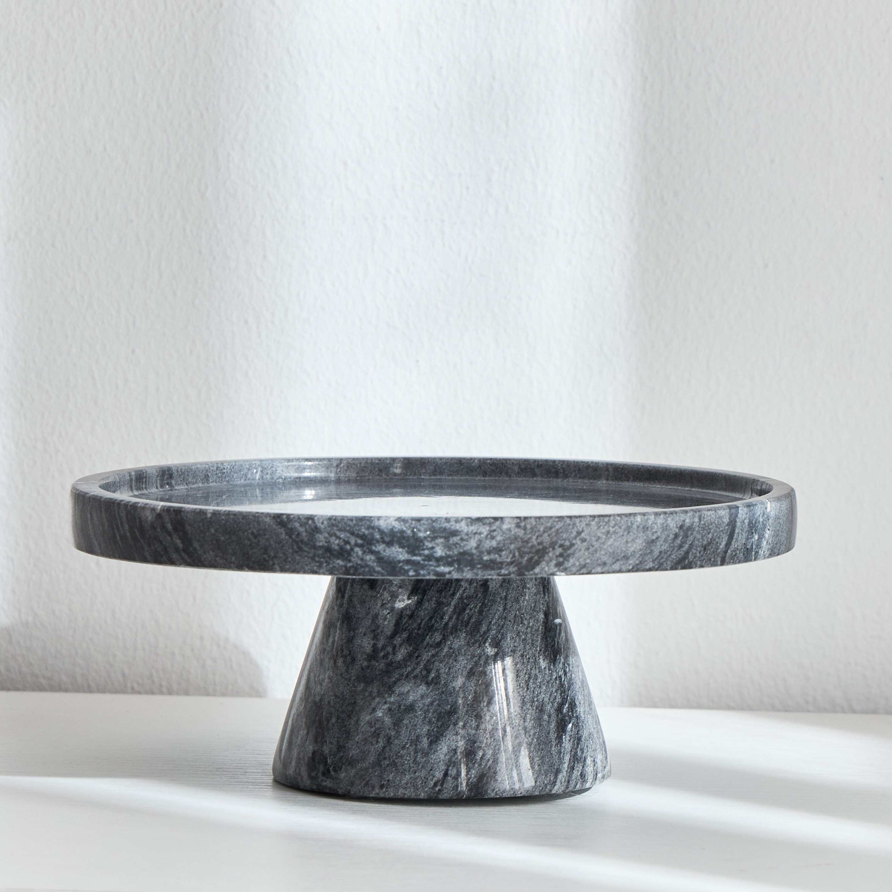 Harley Cake Stand - 25 cm-household-decor-boxesandtrays-image-1