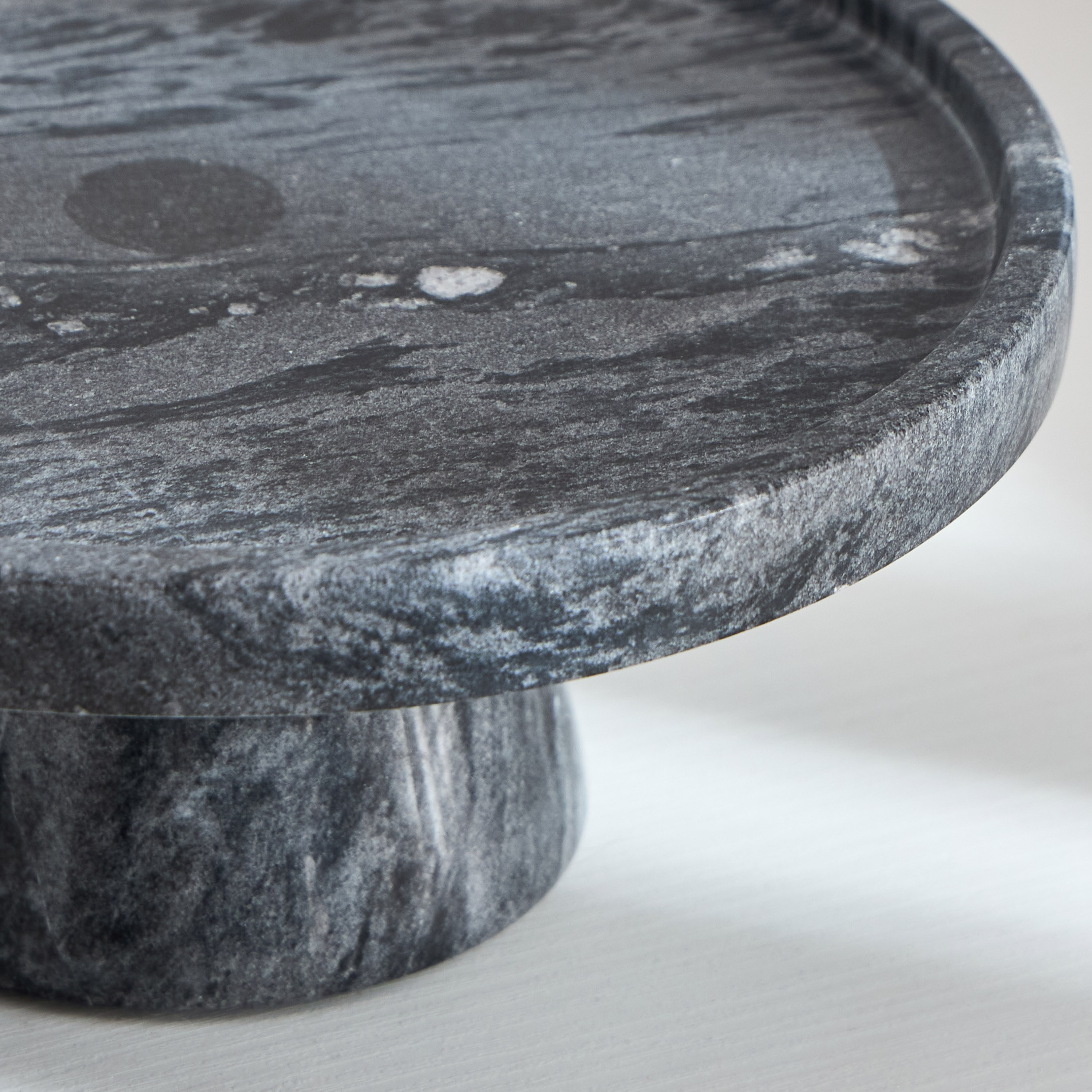 Harley Cake Stand - 25 cm-household-decor-boxesandtrays-image-2