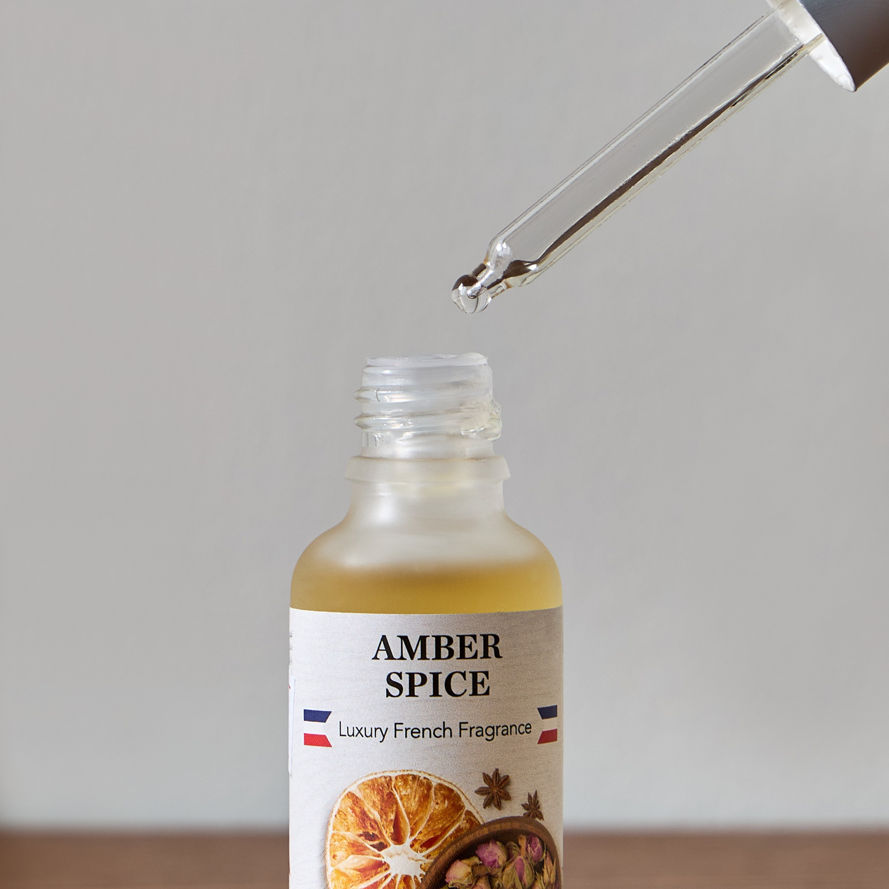 Essentials Amber Spice Fragrance Oil - 30 ml-household-homefragrance-fragranceoilsandessence-image-2