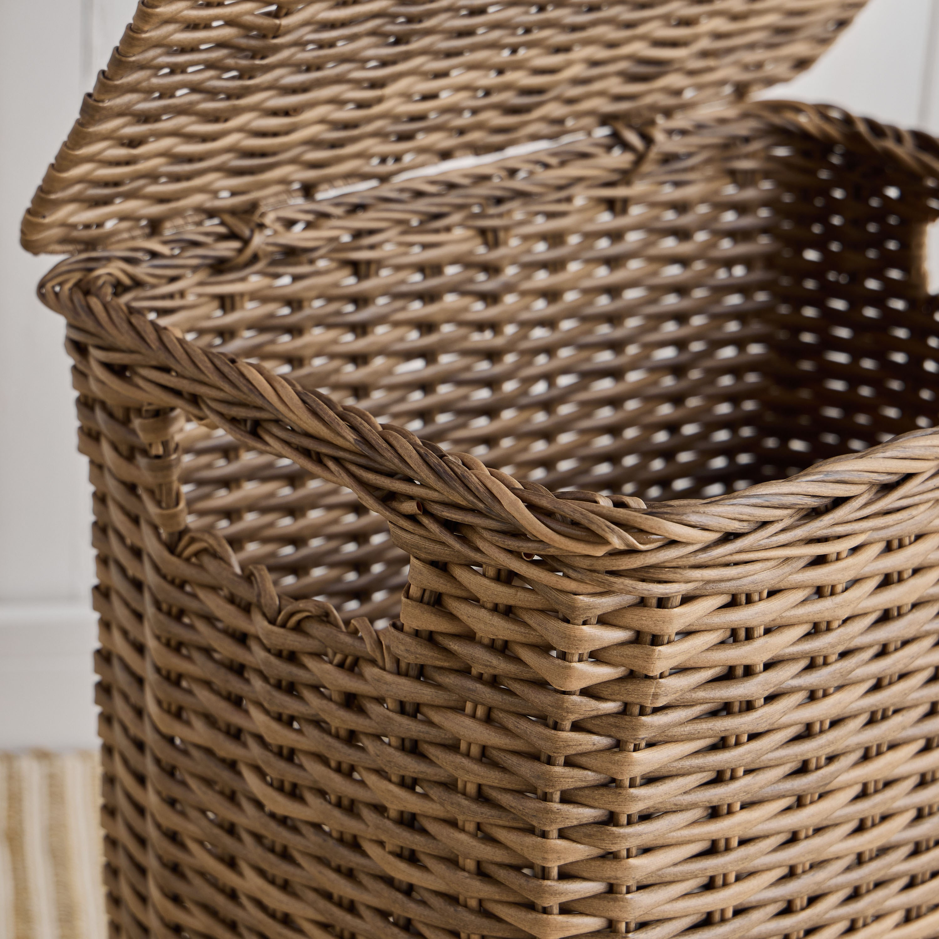 Vera Laundry Hamper-household-bathandlaundry-laundrysolutions-laundryhampers-image-2