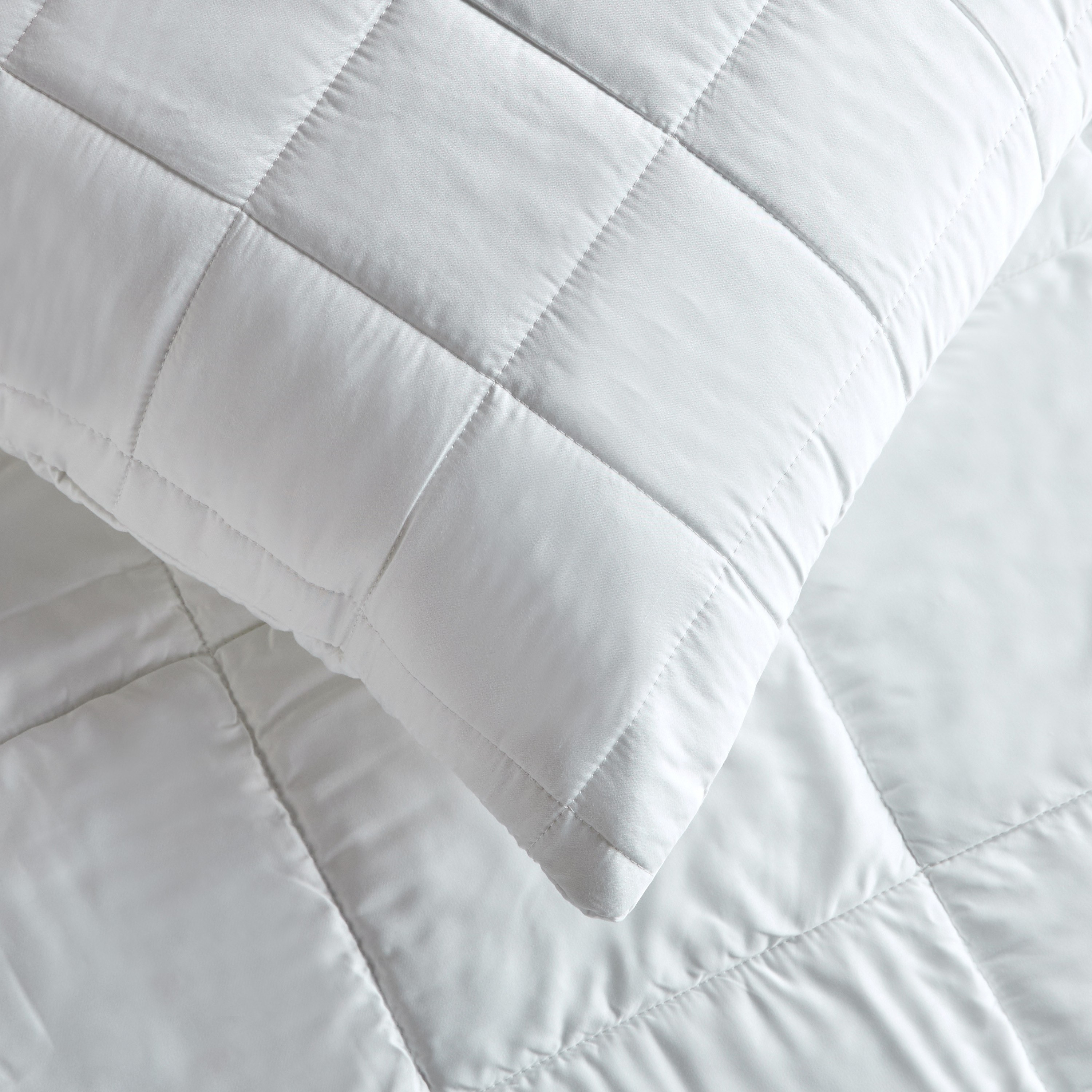 Terra Bamboo 400 Thread Count Pillow Protector -  50x75 cm-household-bedding-mattresstoppersandprotectors-pillowprotectors-image-2