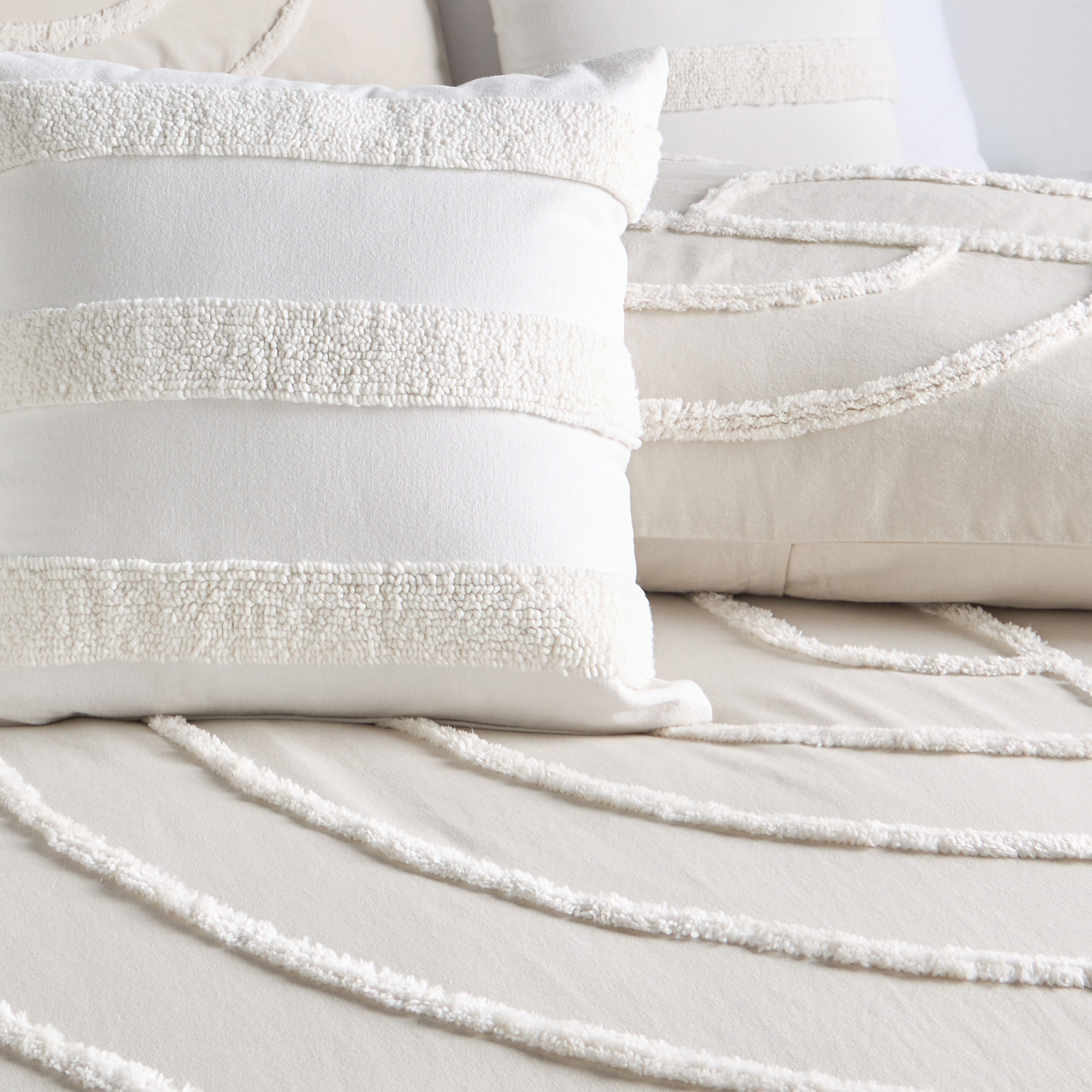 Paloma Cotton Tufted 6-Piece Super King Comforter Set - 240x260 cm-household-bedding-comfortersandbedspreads-comforters-image-4