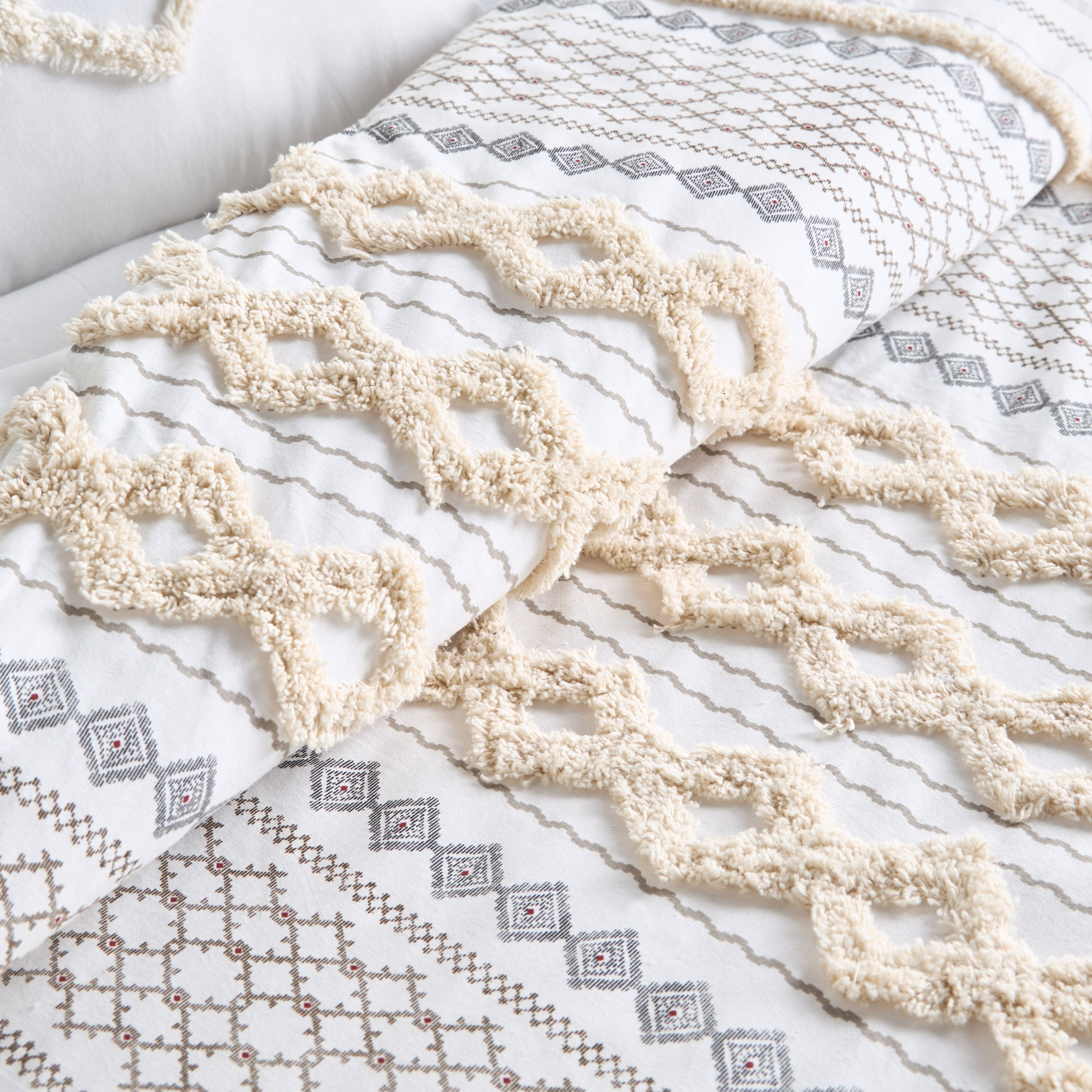 Amigo Cotton Printed 144 Thread Count 4-Piece Super King Comforter Set - 240x260 cm-household-bedding-comfortersandbedspreads-comforters-image-4