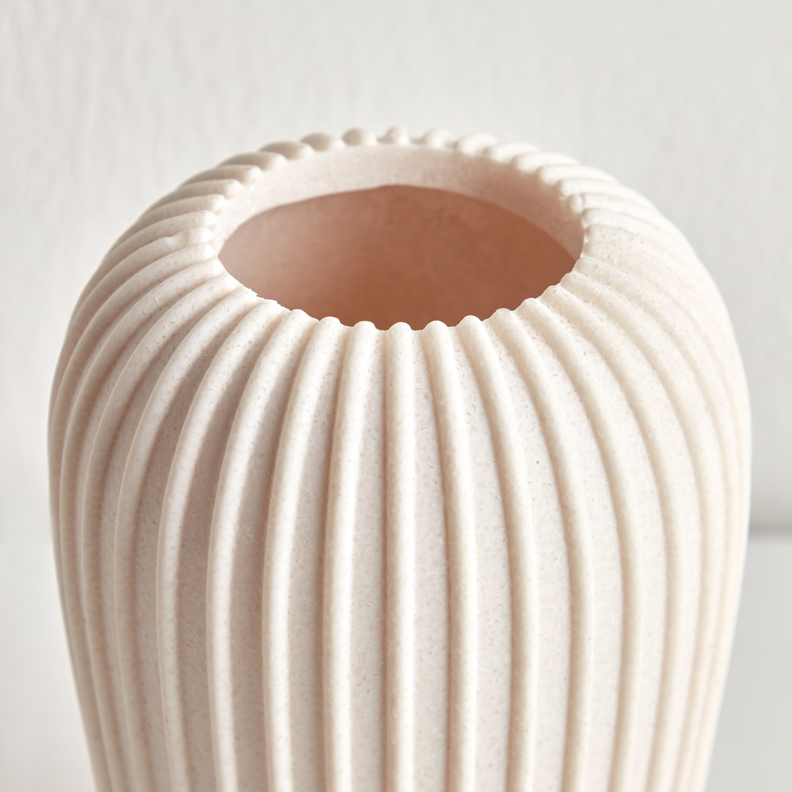 Avant Resin Vase - 18 cm-household-decor-vasesandbowls-image-2