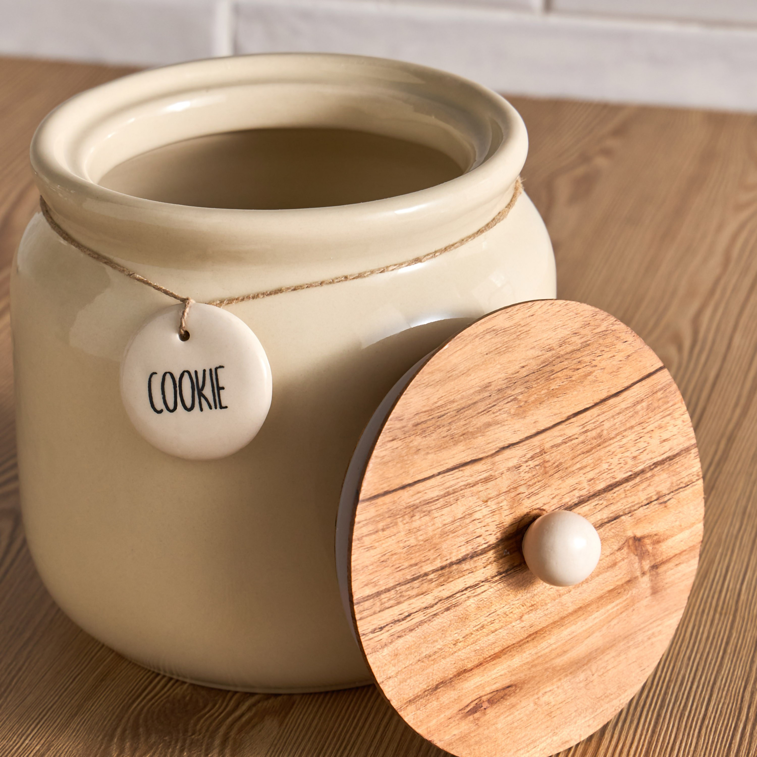 جرة بسكويت - إيلا- 2.1 لتر-household-kitchen-foodstorage-containers-image-2