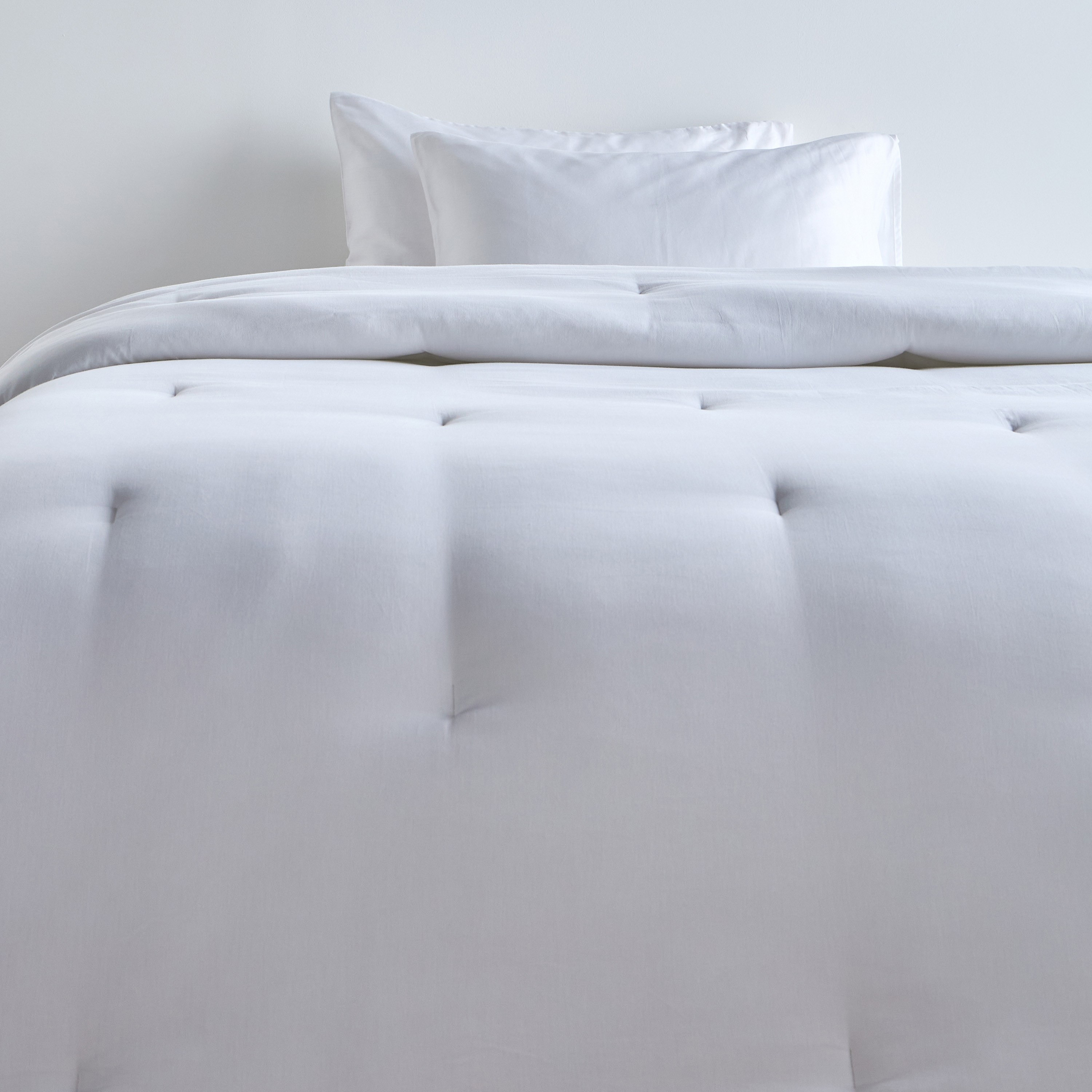 Oasis Cotton 200 Thread Count 3-Piece Queen Comforter Set - 200x240 cm-household-bedding-comfortersandbedspreads-comforters-image-2