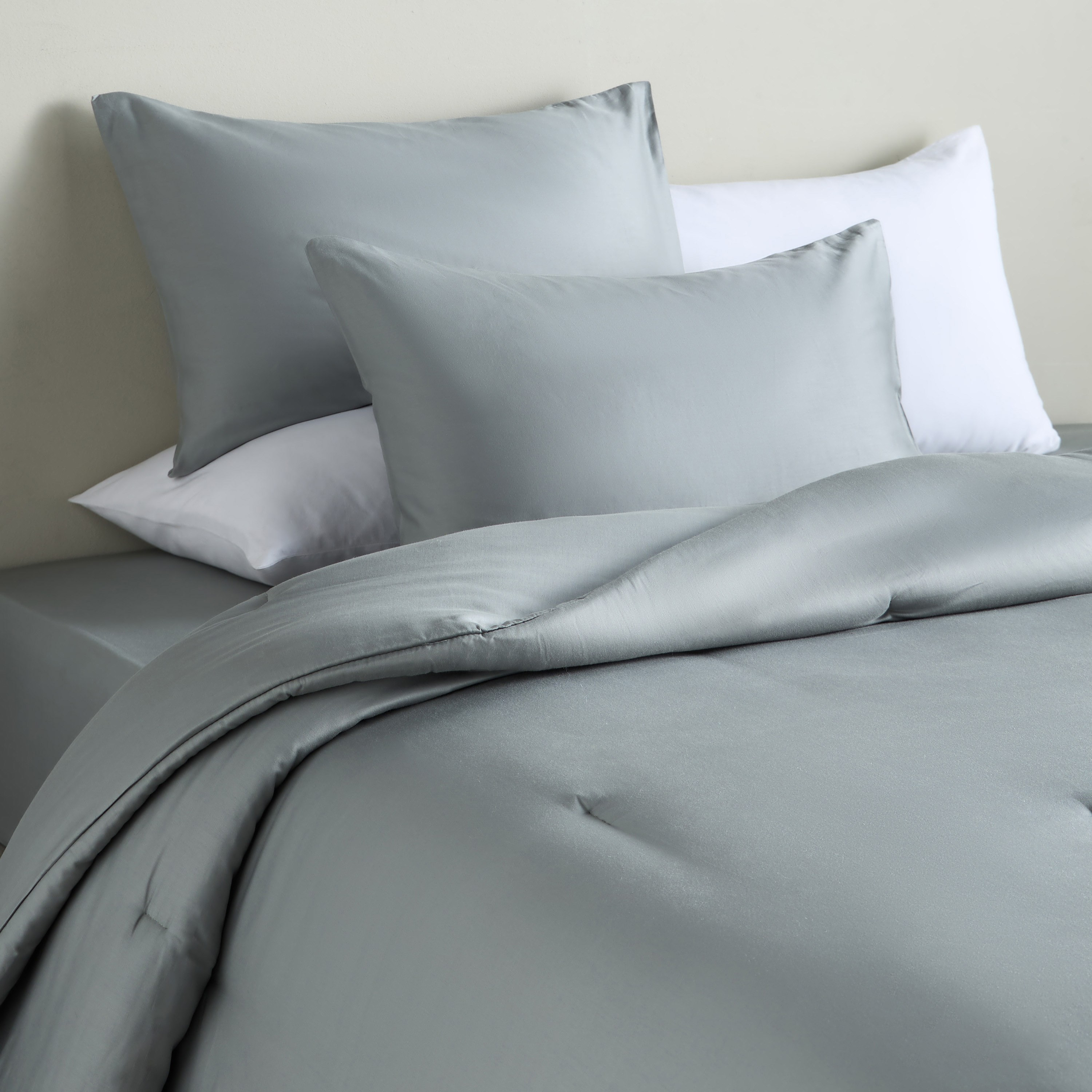 Oasis Cotton 200 Thread Count 3-Piece Super King Comforter Set - 250x260 cm-household-bedding-comfortersandbedspreads-comforters-image-1