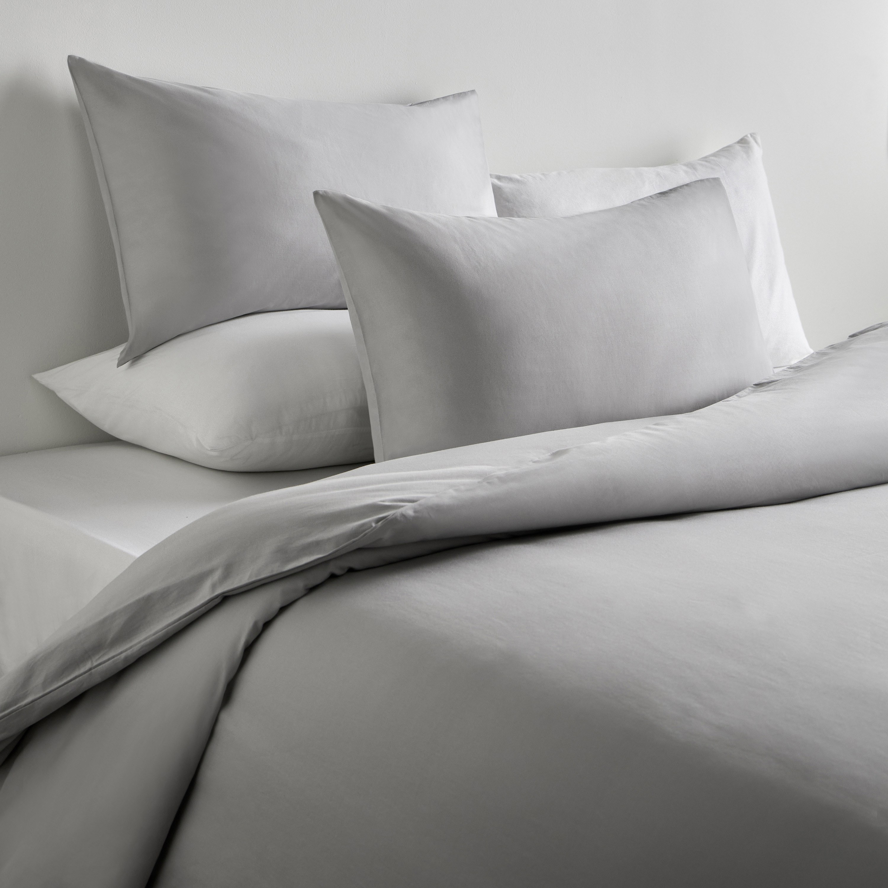 Oasis Cotton Sateen 200 Thread Count 3-Piece King Duvet Cover Set - 220x230 cm-household-bedding-duvetandcovers-duvetcovers-image-1