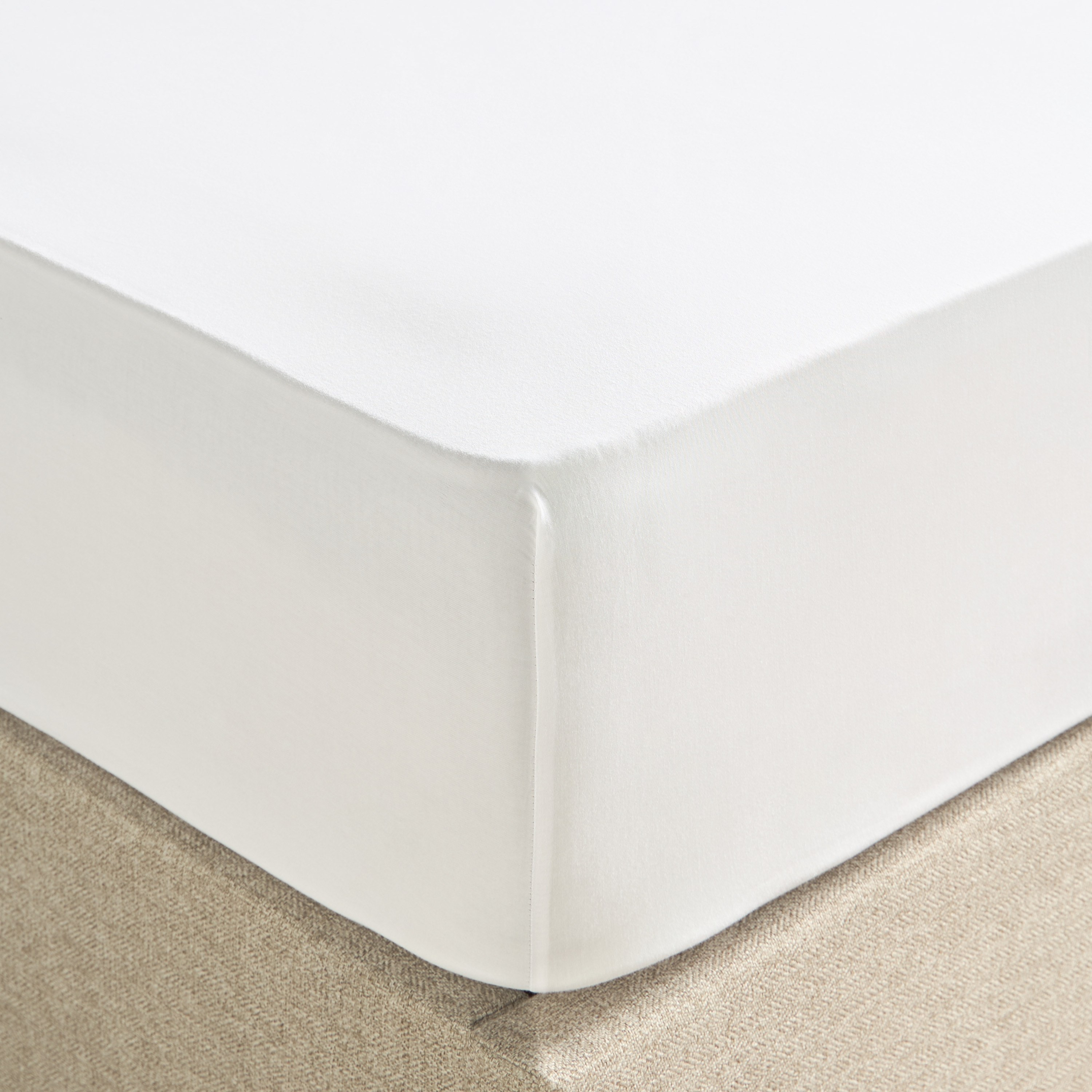 Oasis Cotton Sateen 200 Thread Count Queen Fitted Sheet - 160x200 cm-household-bedding-sheetsandpillowcases-fittedsheets-image-1
