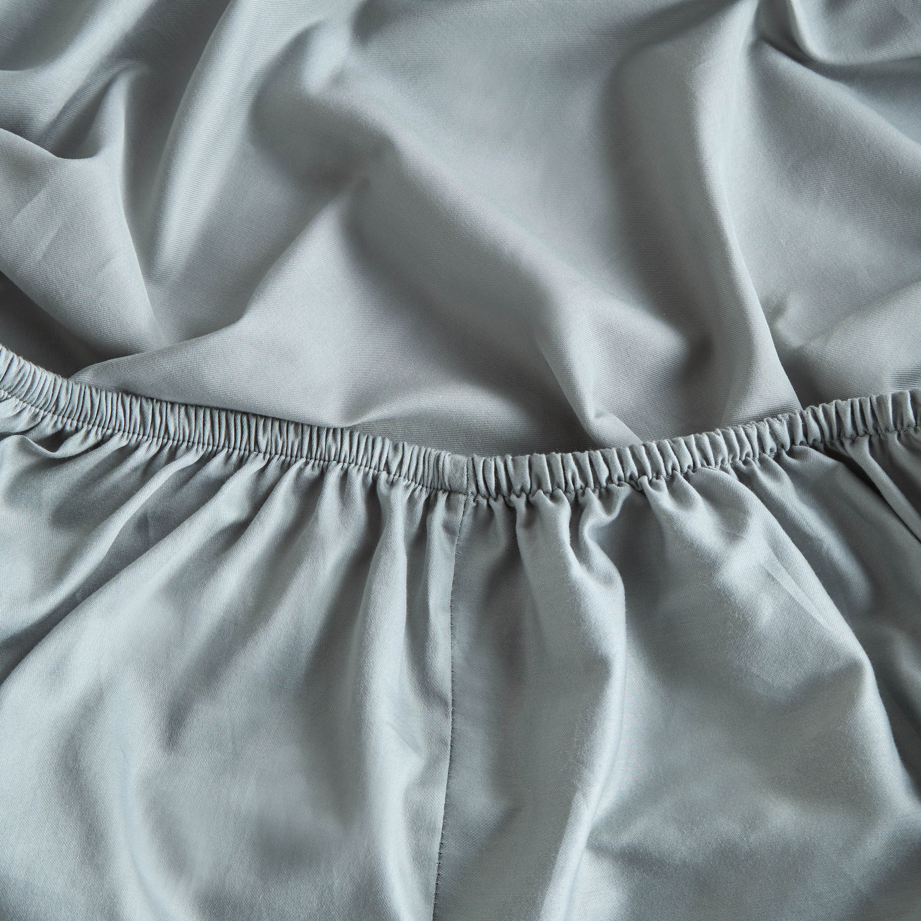Oasis Cotton Sateen 200 Thread Count Super King Fitted Sheet - 200x205 cm-household-bedding-sheetsandpillowcases-fittedsheets-image-2
