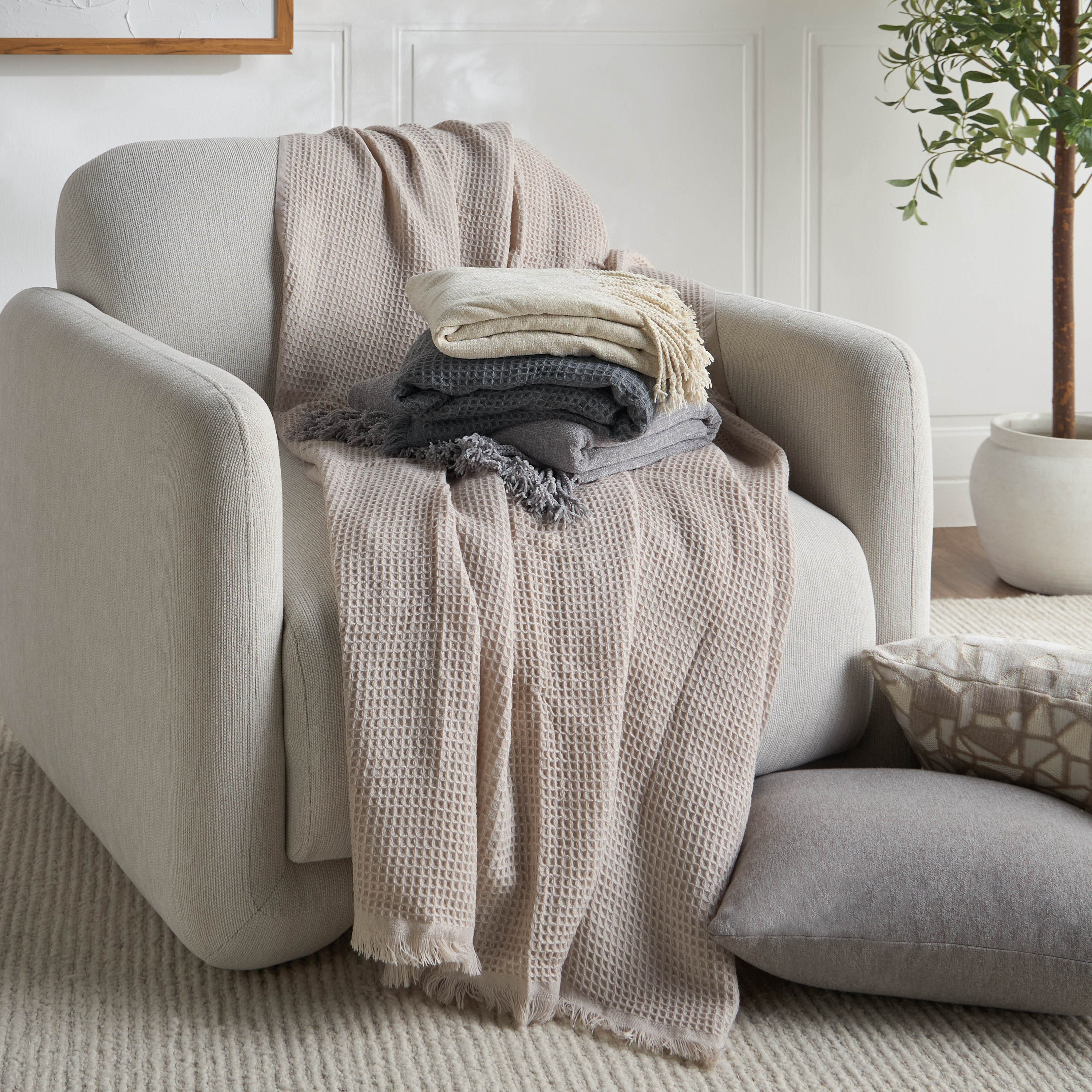 بطانية خفيفة أكريليك - لوفي- 130x170 سم-household-bedding-blankets-image-4